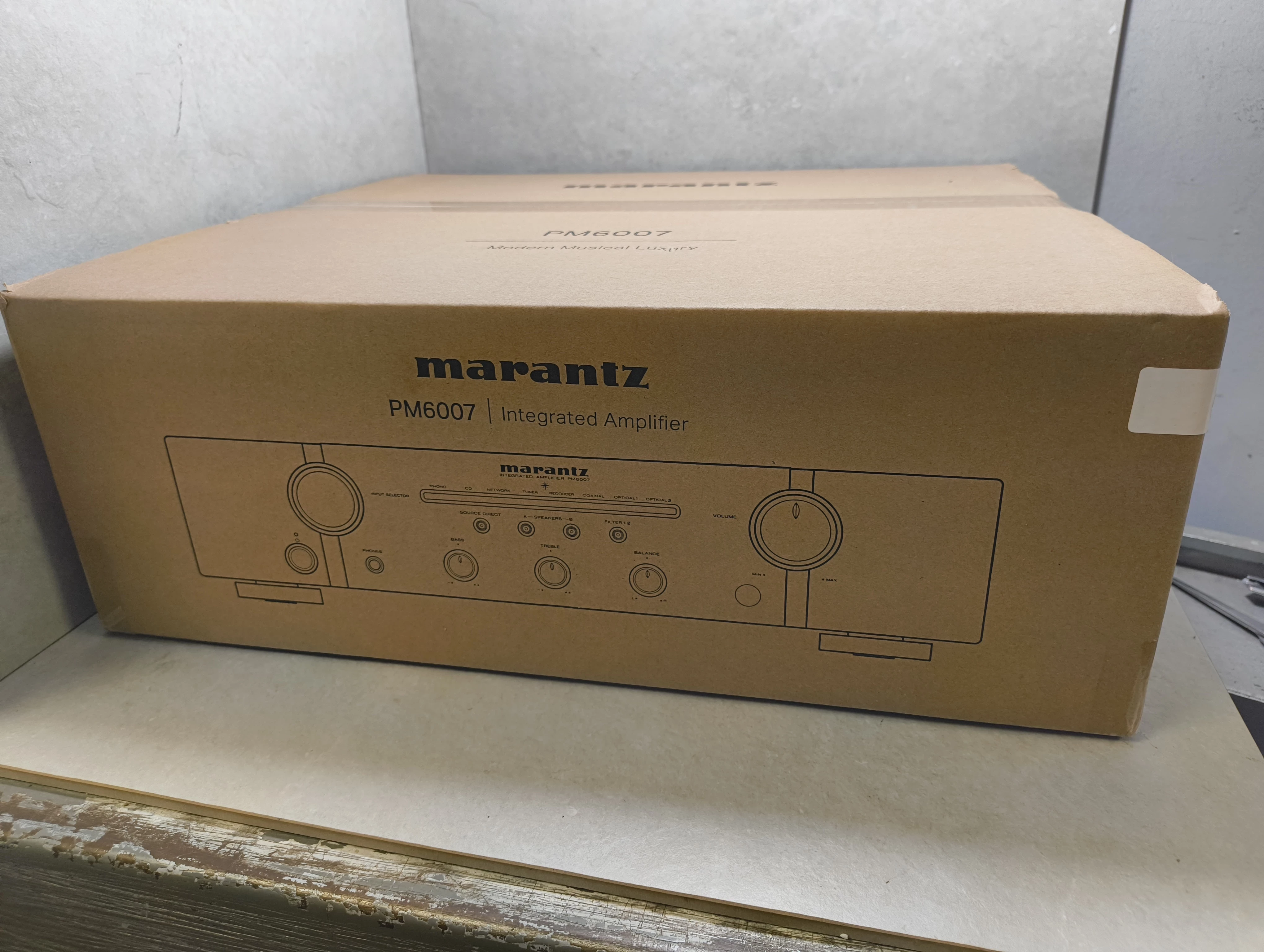 wzmacniacz-marantz-pm6007-silver-gold-igla-stan-11323-2