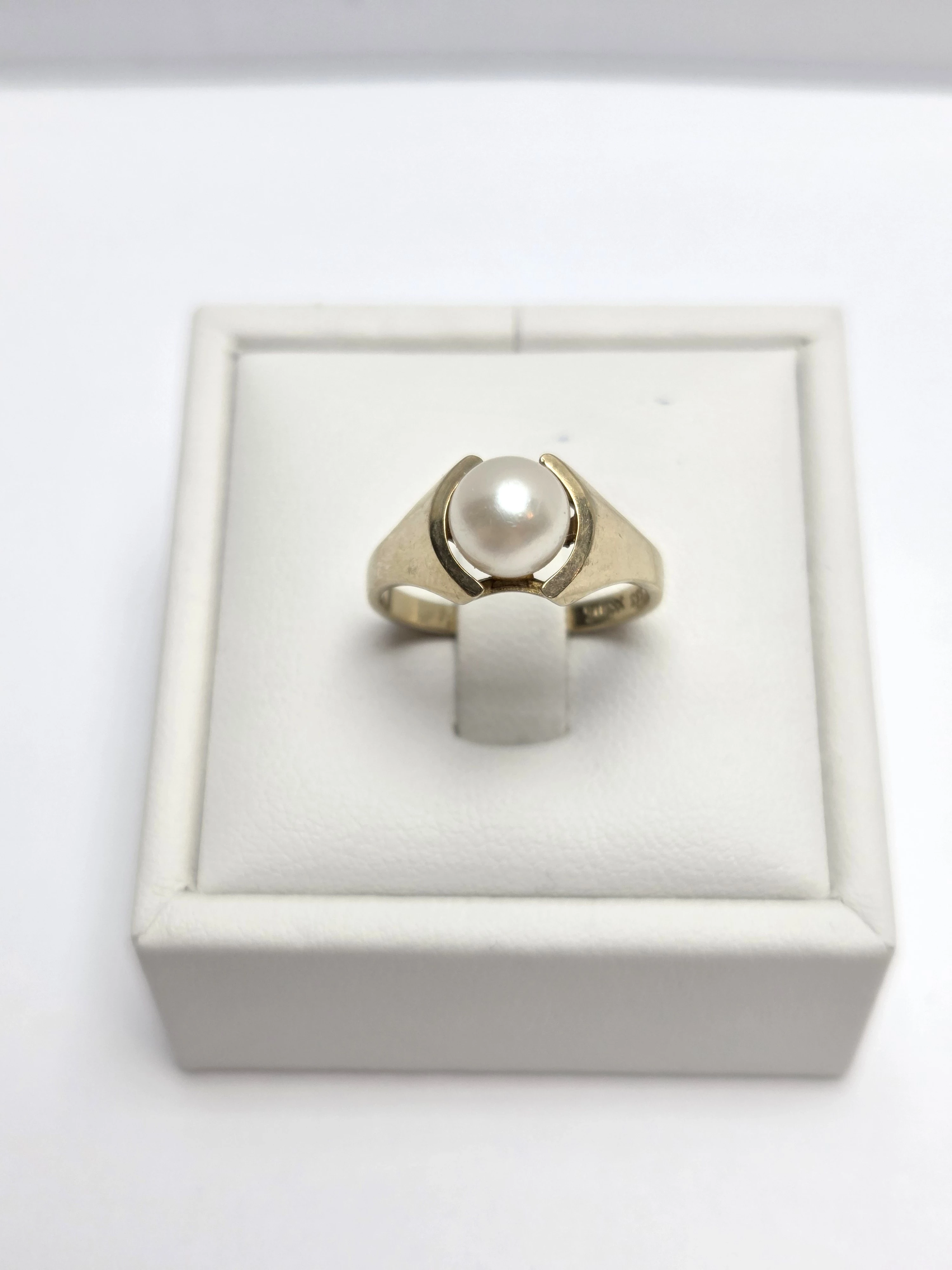 piekny-zloty-pierscionek-z-perla-333p-16r-291g-stan-11323-2