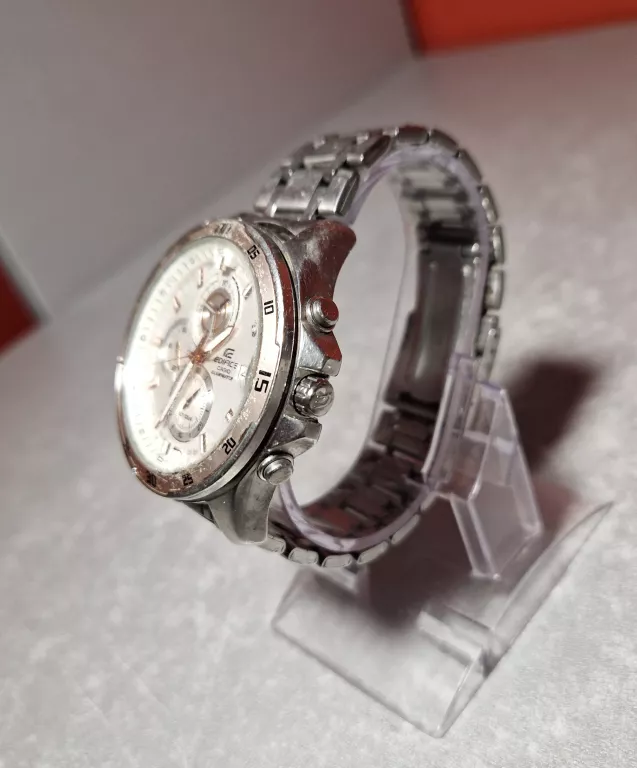 zegarek-casio-edifice-illuminator-5372-efr-547-ean-gtin-4971850063803