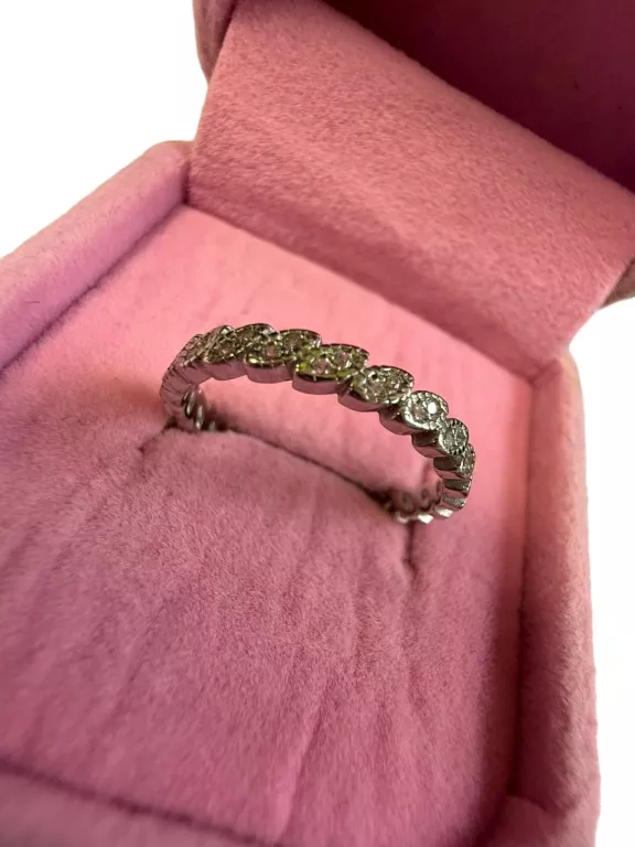 sliczny-srebrny-pierscionek-925-210g-r20-stary-rynek-10-grodzisk-wlkp