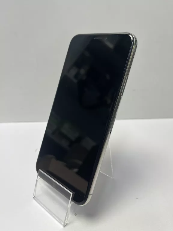 telefon-iphone-x-64gb-75-bat-przekatna-ekranu-580