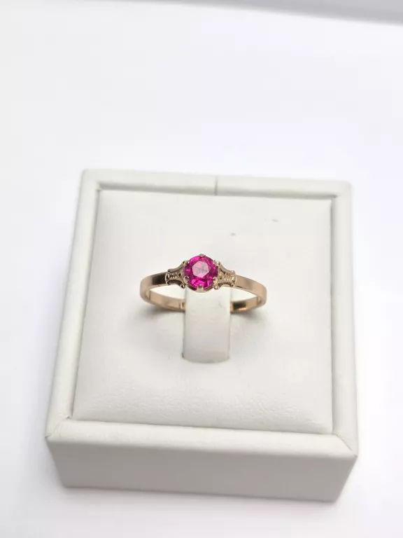 zloty-pierscionek-z-rozowym-oczkiem-zloto-rosyjskie-585p-19r186g-stan-11323-2