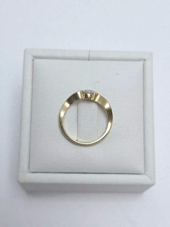 piekny-falowany-zloty-pierscionek-z-cyrkonia-750p-11r-266g-rozmiarsrednica-wew-mm-372-11