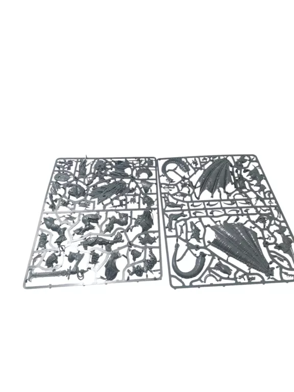 warhammer-40-world-eaters-angron-daemon-primarch-of-khorne-model-wiek-dziecka-3475-45