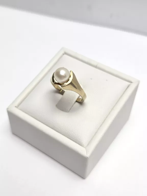 piekny-zloty-pierscionek-z-perla-333p-16r-291g-material-15835-2