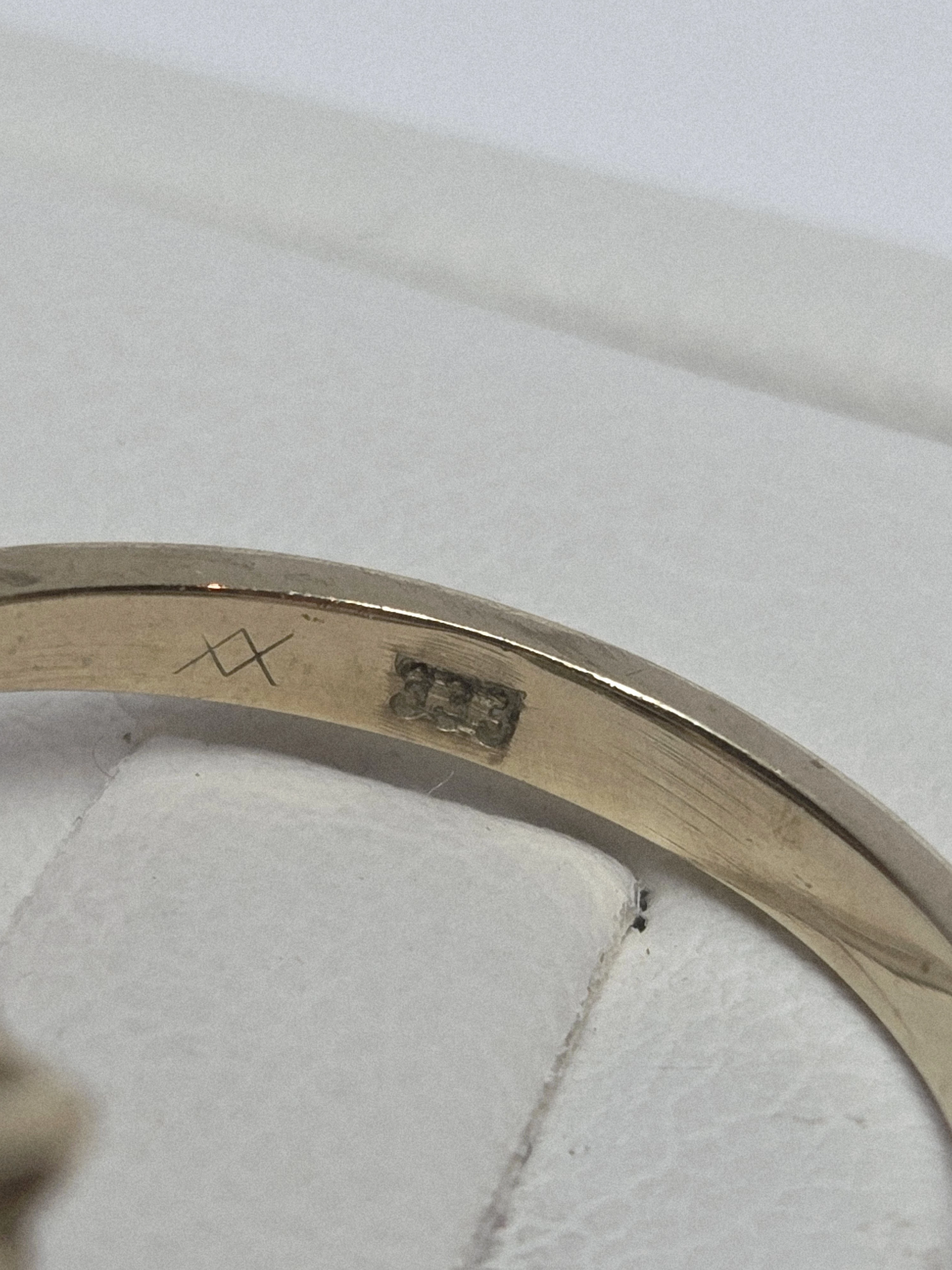 piekny-zloty-pierscionek-z-granatami-333p-15r-281g-proba-zlota-206646-228254