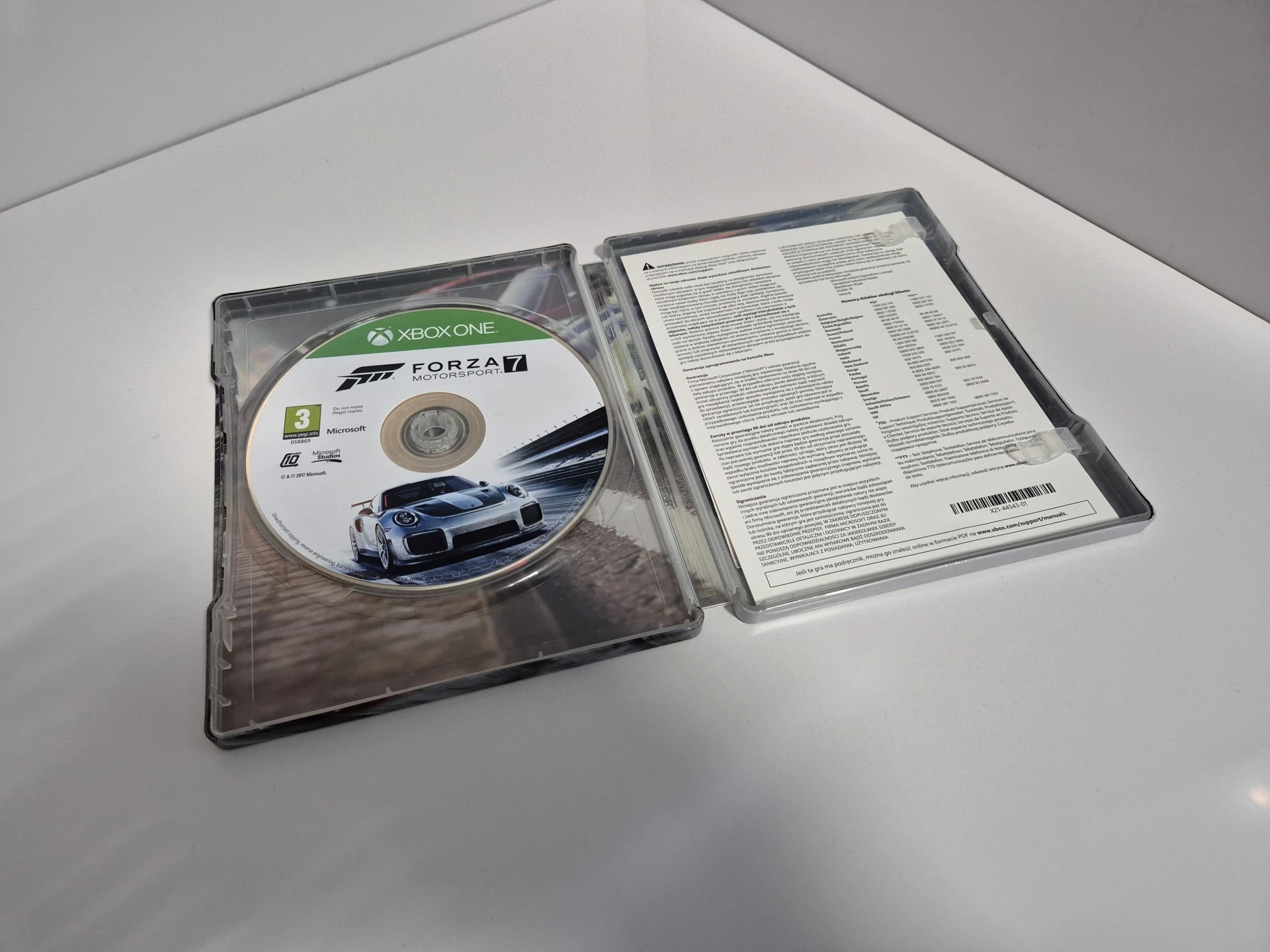 gra-na-xbox-one-forza-motorsport-7-steelbook-ean-gtin-889842228311