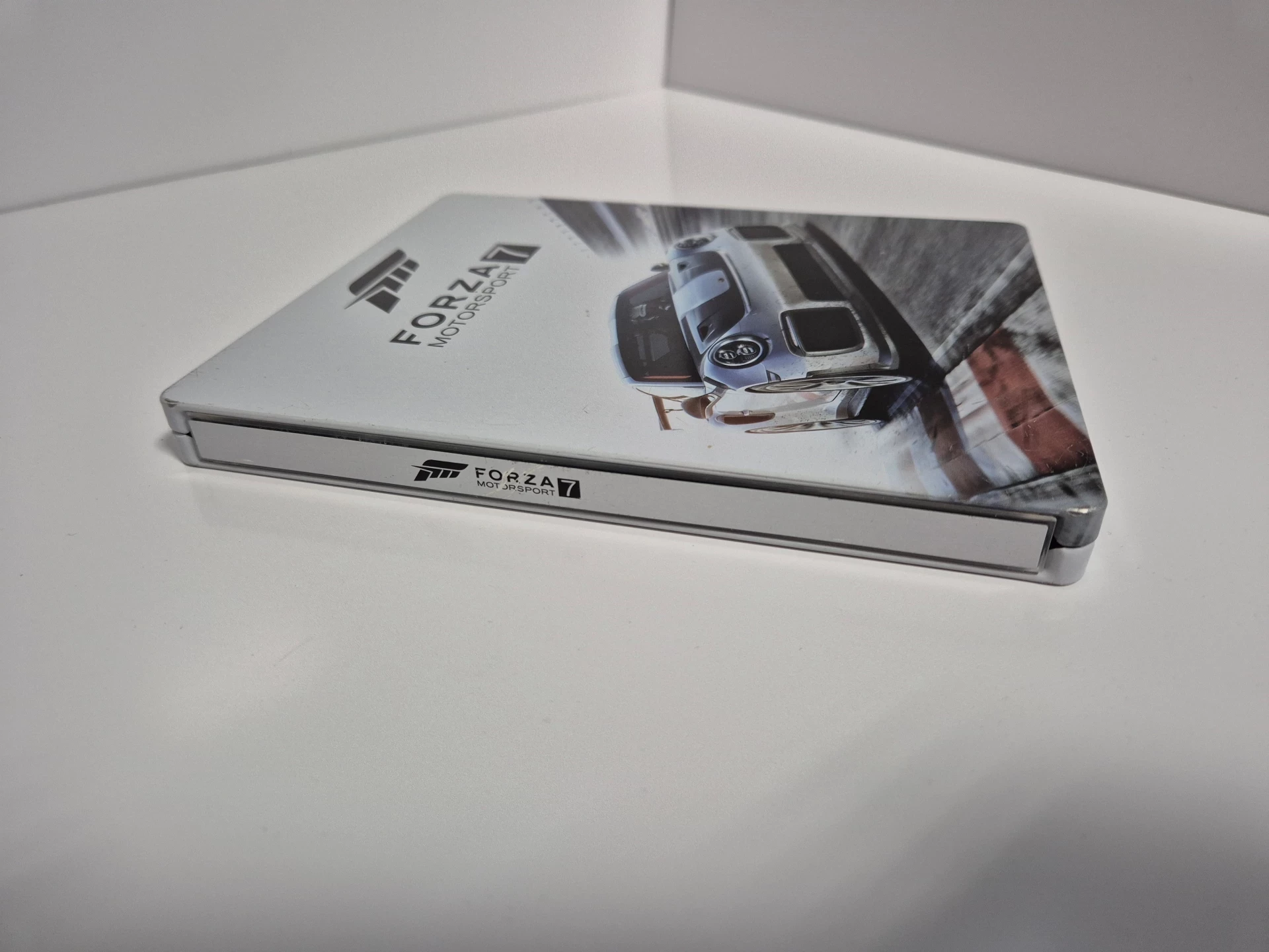 gra-na-xbox-one-forza-motorsport-7-steelbook-wersja-jezykowa-216085-2