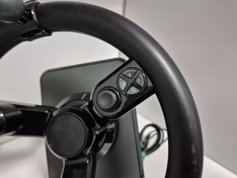 sama-kierownica-z-zestawu-logitech-g-saitek-farm-farming-simulator-marka-248811-1142682