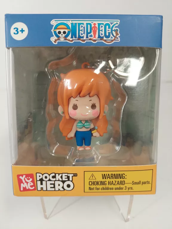 figurka-kieszonkowa-pocket-hero-brelok-filmowy-pocket-hero-kalwaryjska-37-krakow-kotkiewicz-sj