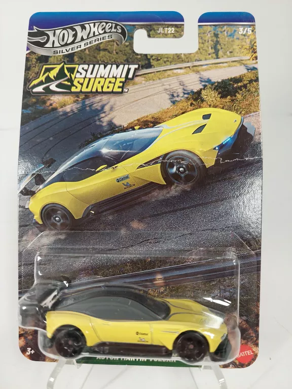 hot-wheels-silver-series-summit-surge-35-aston-martin-vulcan-kalwaryjska-37-krakow-kotkiewicz-sj