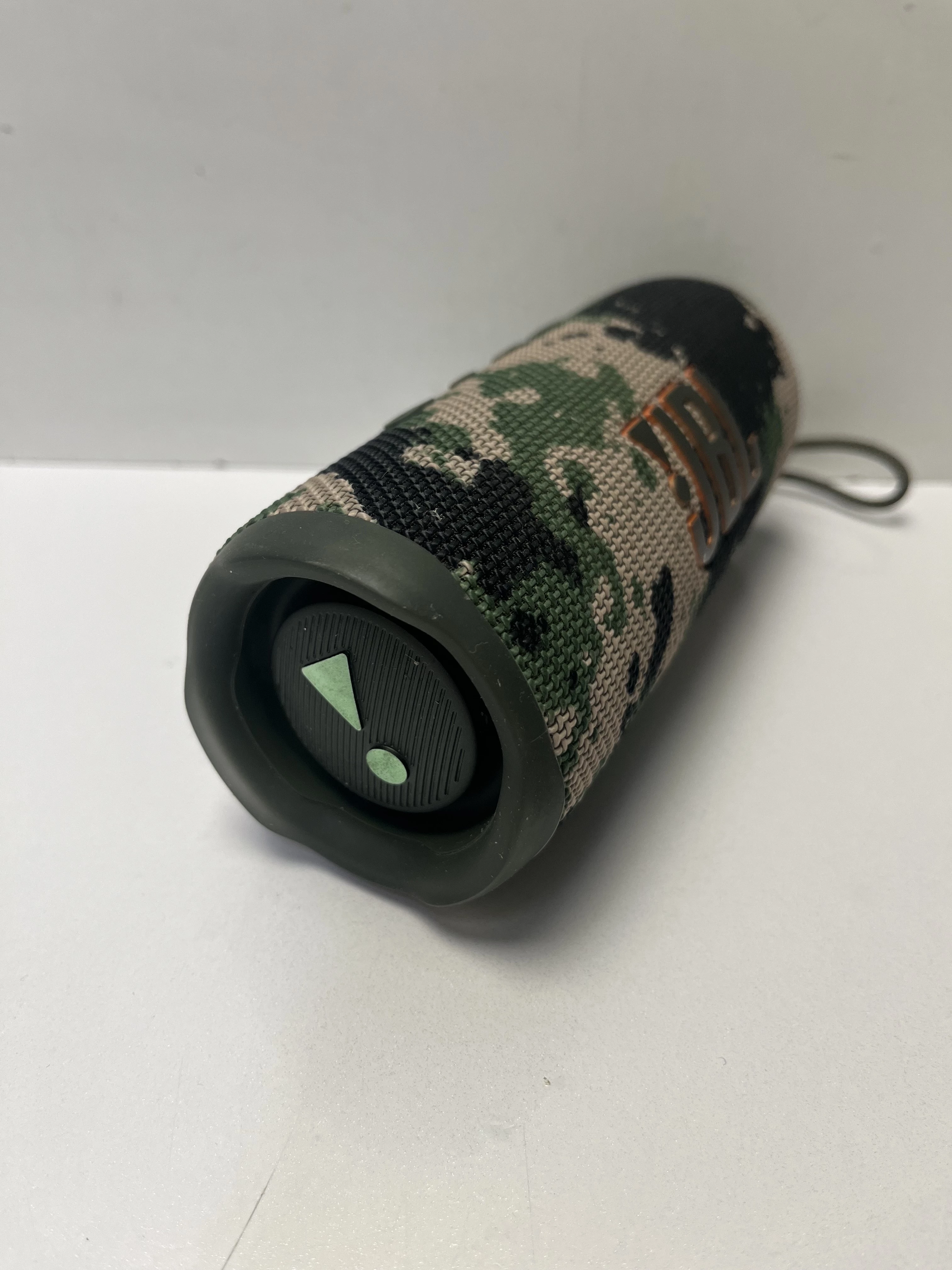 glosnik-bt-jbl-flip-6-moc-3000