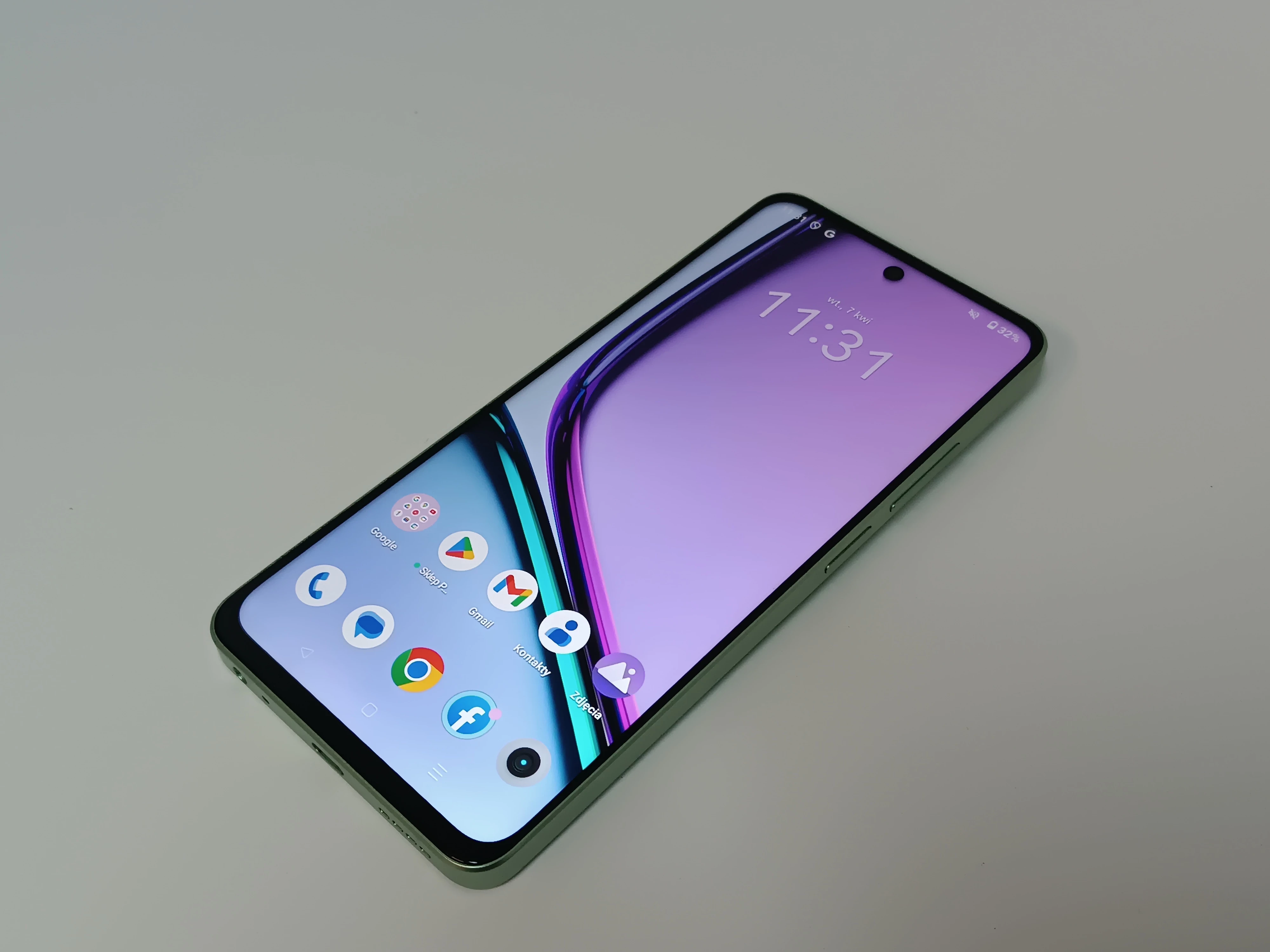 telefon-realme-c67-przekatna-ekranu-672