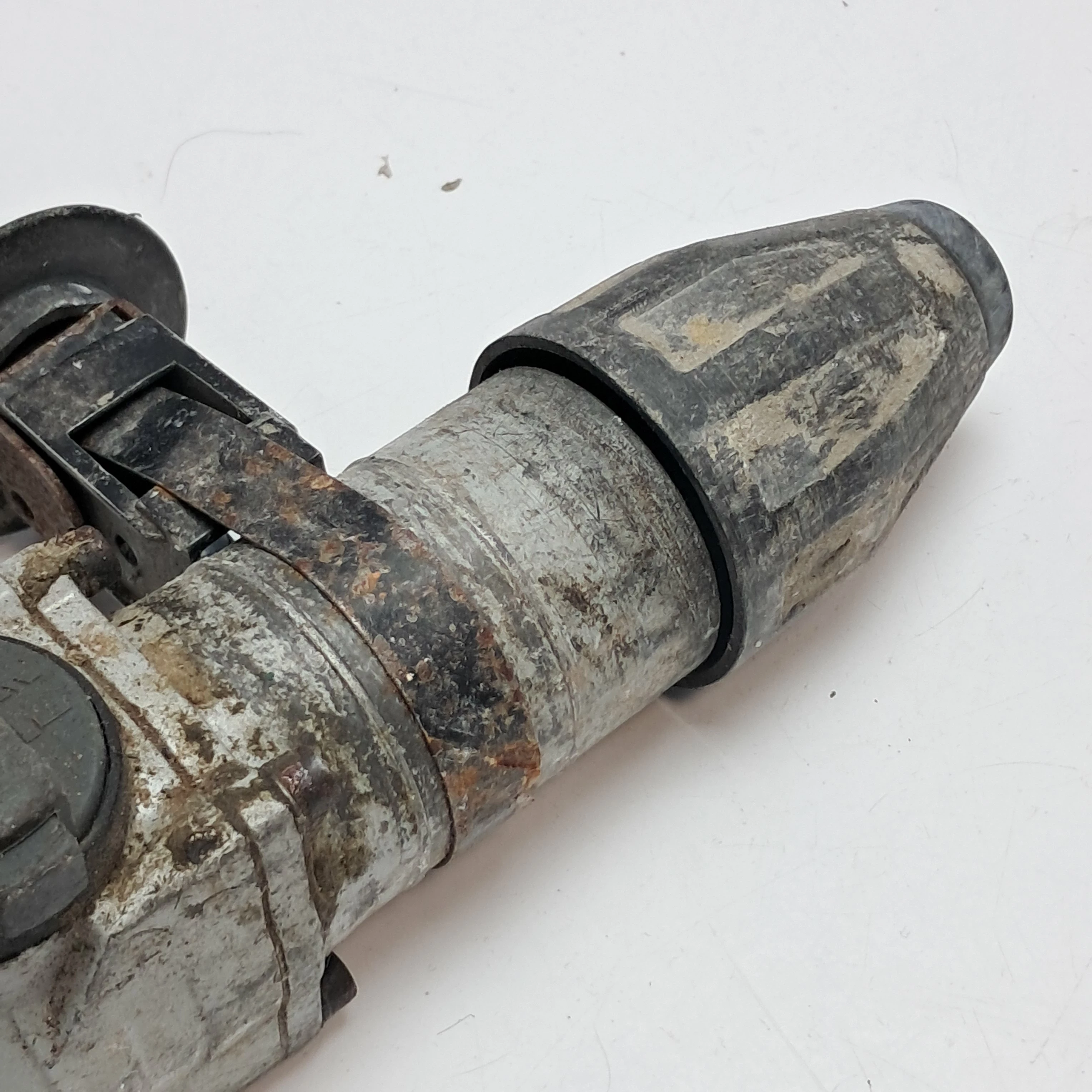 mlotowiertarka-performance-power-sds-plus-850-w-energia-udaru-250