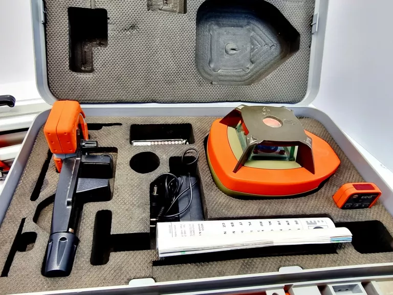 laser-obrotowy-nedo-eco-600-hv-statyw-komplet-zawiera-baterie-250685-2006716