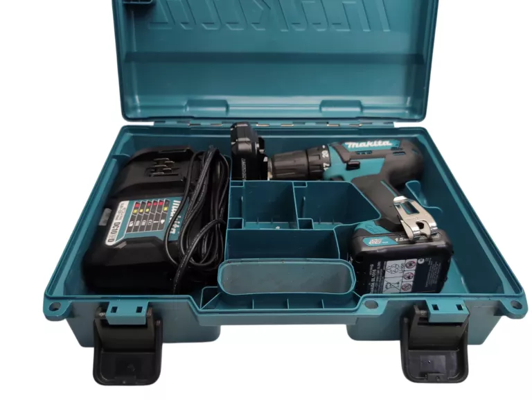 makita-df333d-ladowarka-akumulator-walizka-rodzaj-129632-1