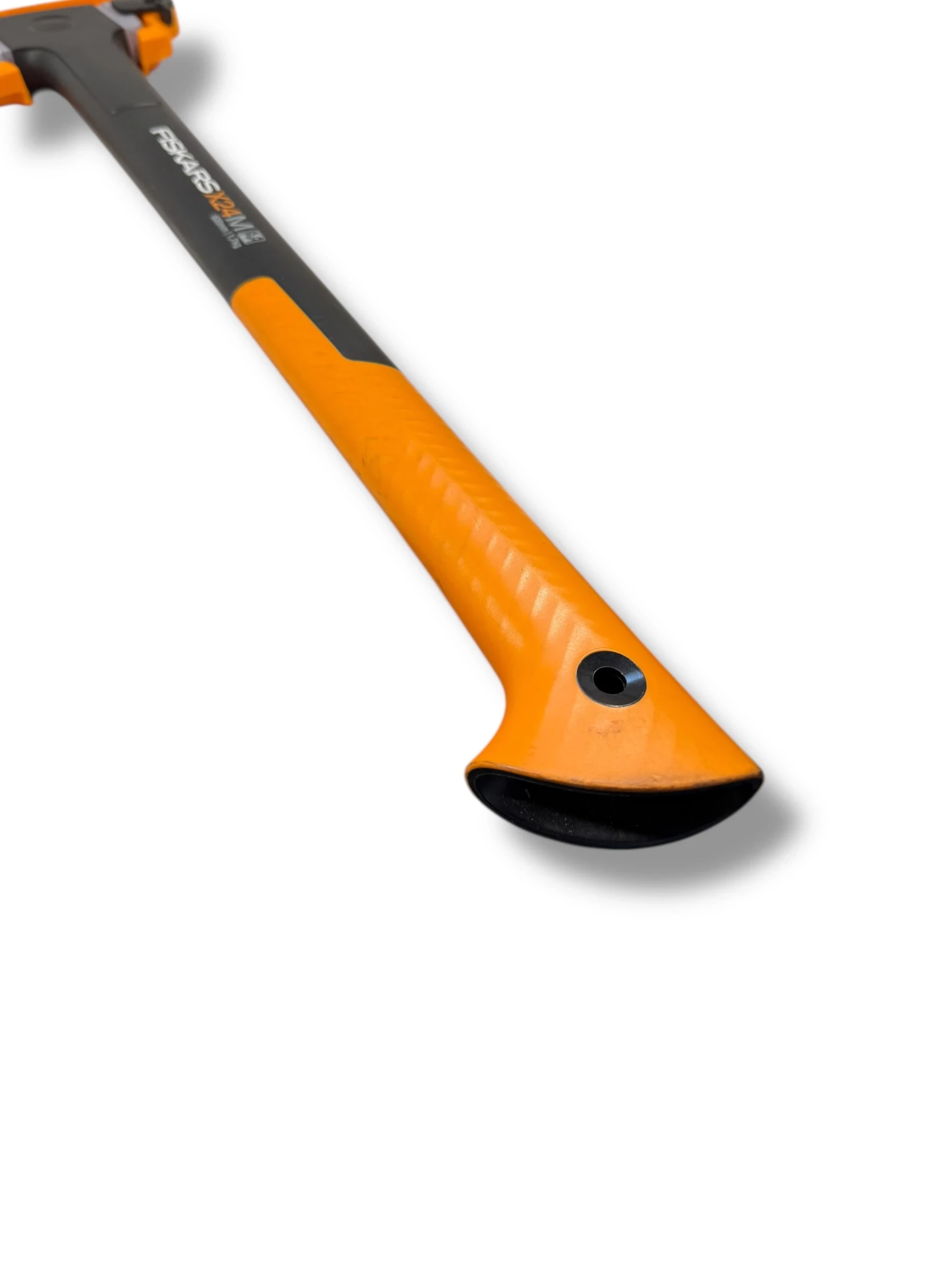 siekiera-rozlupujaca-x-series-x24-ostrze-m-1069106-fiskars-stan-11323-2