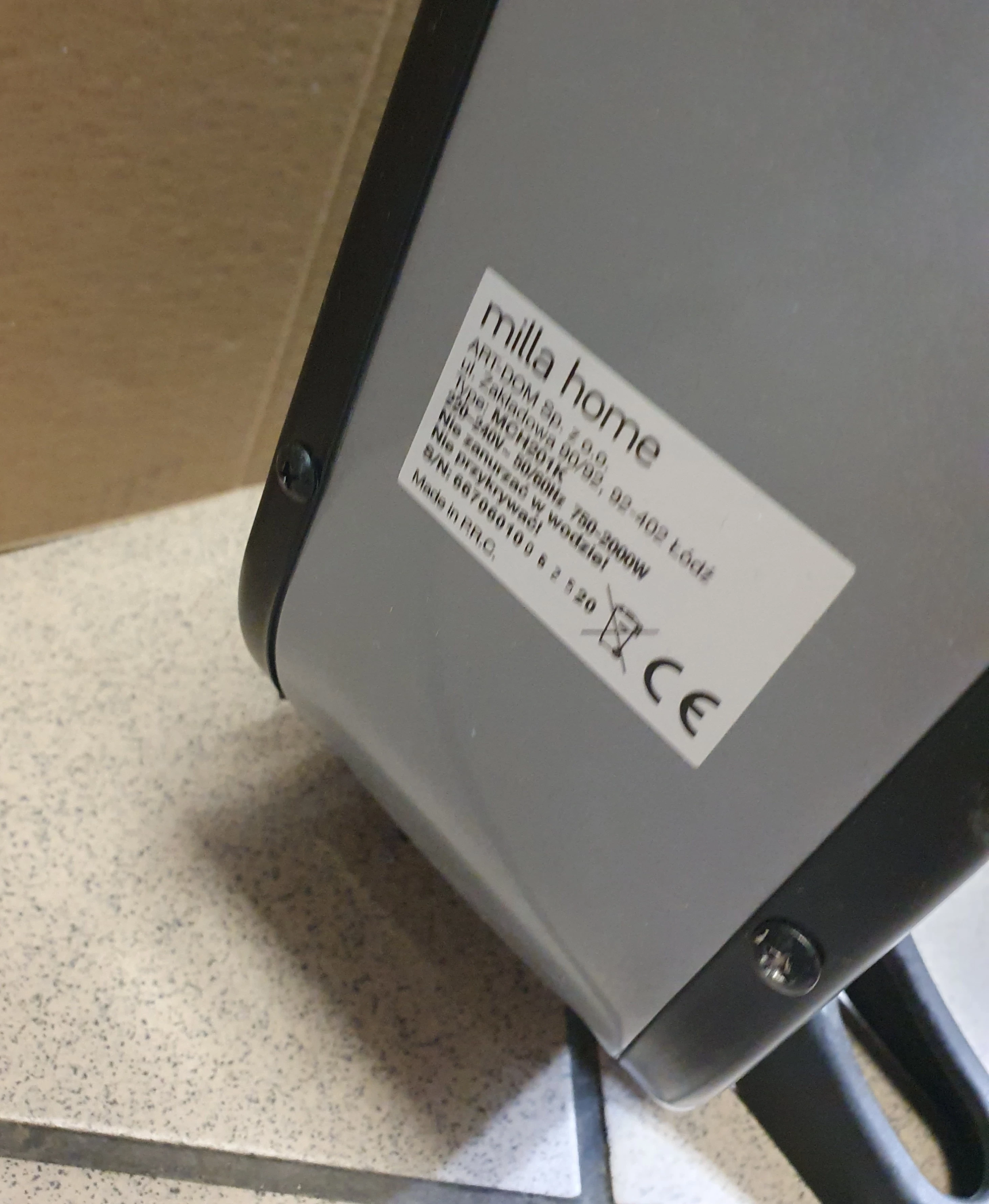 grzejnik-konwektorowy-milla-home-mch201k-750-2000-w-kolor-dominujacy-129357-3