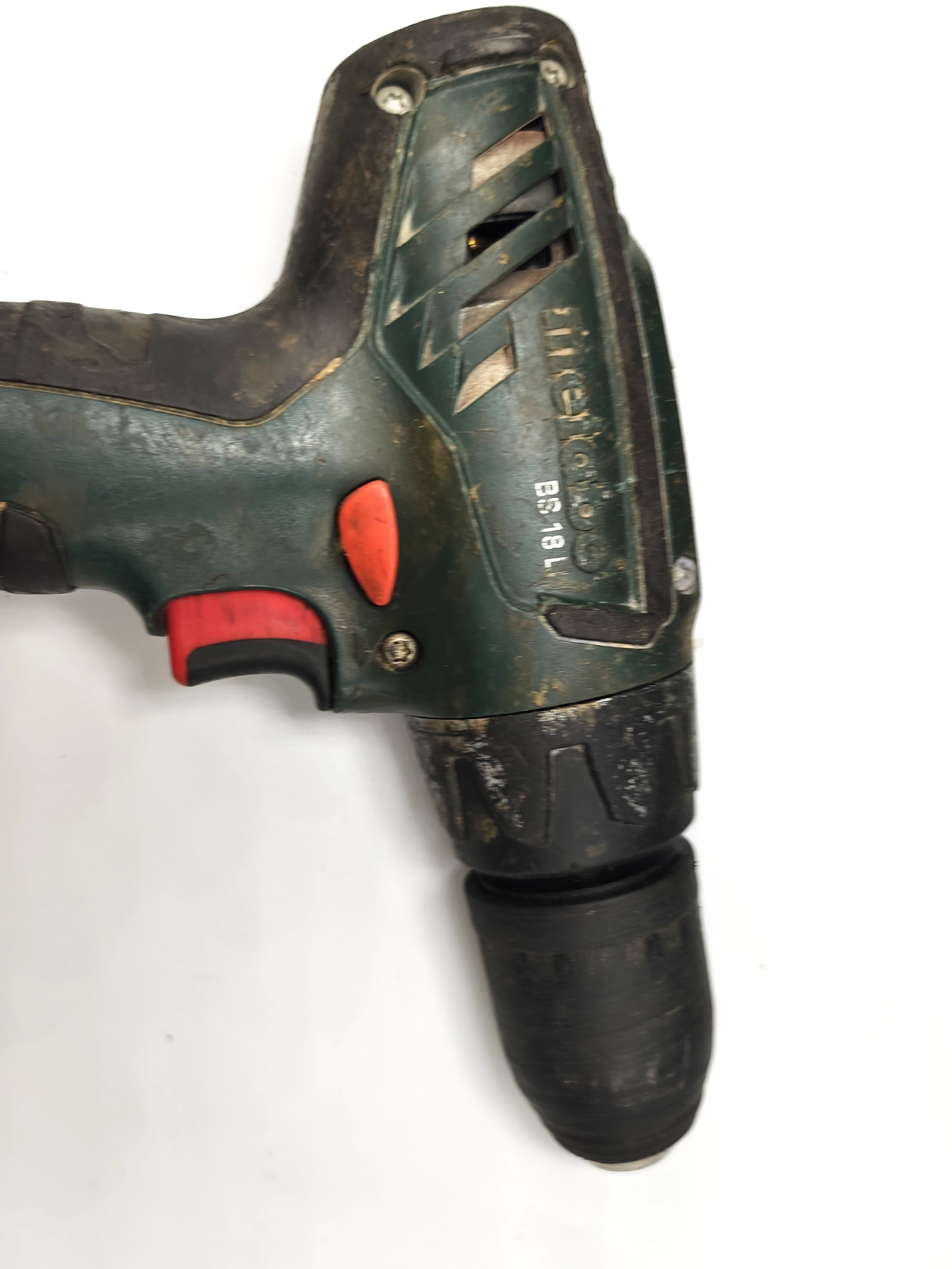 wkretarka-metabo-sb-18-l-2x-aku-ladowarka-kod-producenta-602207560