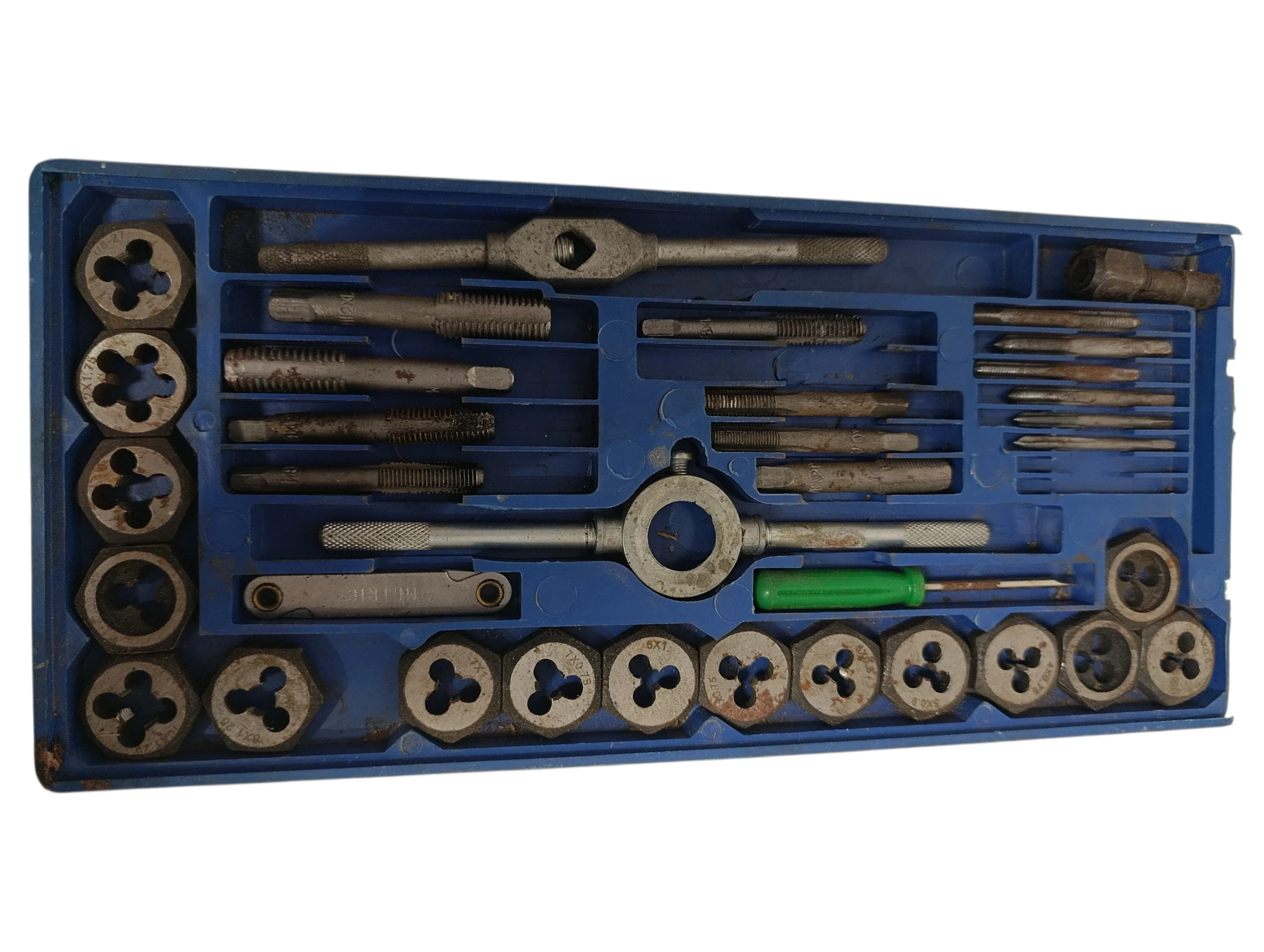 zestaw-gwintownikow-i-narzynek-daszynskiego-9a-bogatynia-pro