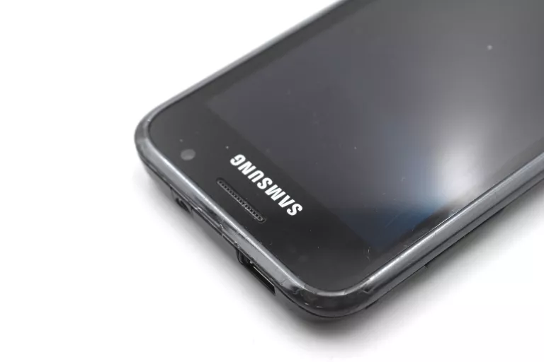 telefon-samsung-galaxy-s-gt-i9000-wbudowana-pamiec-202869-214205