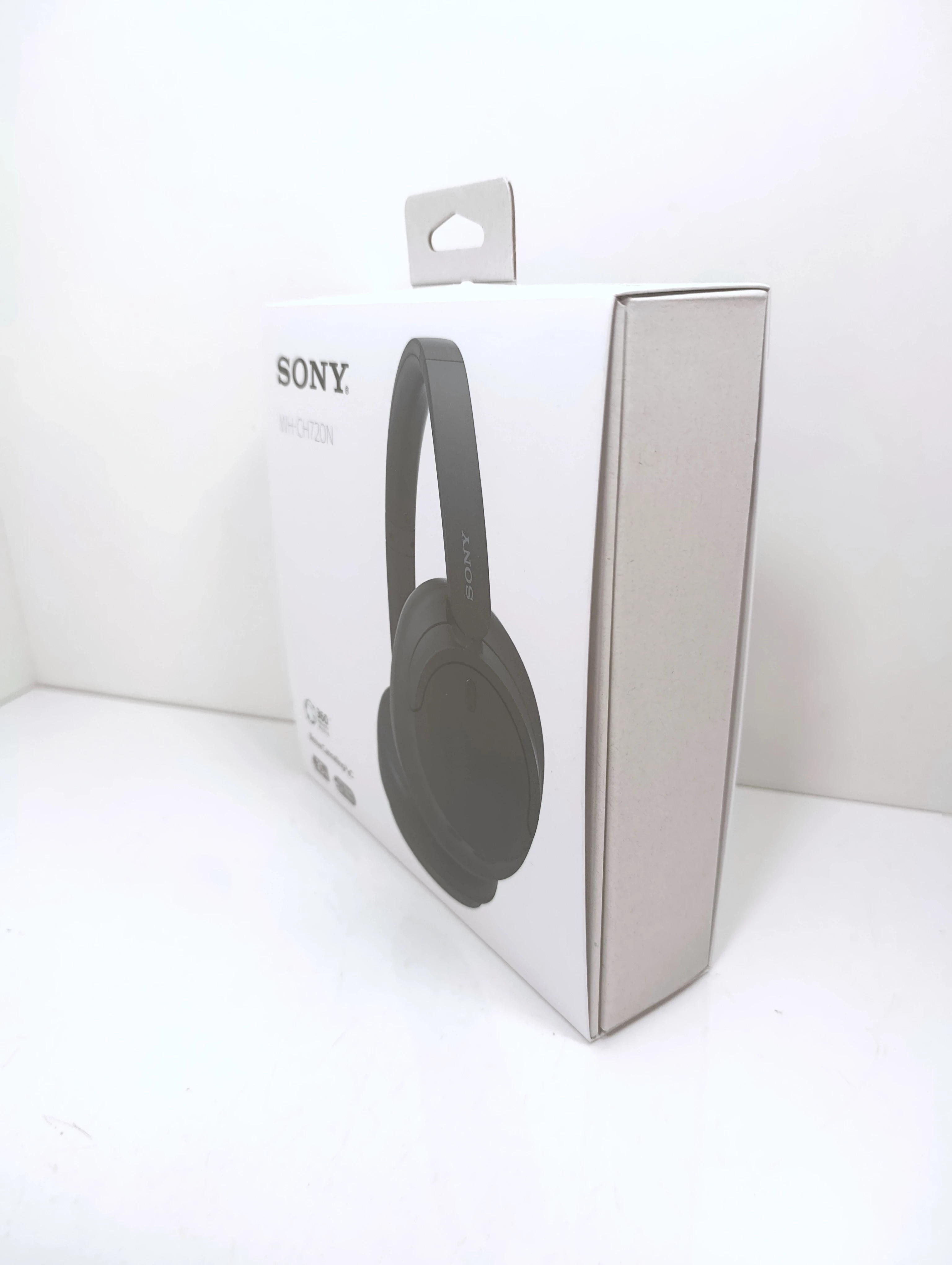 sluchawki-sony-wh-ch720n-stan-11323-2