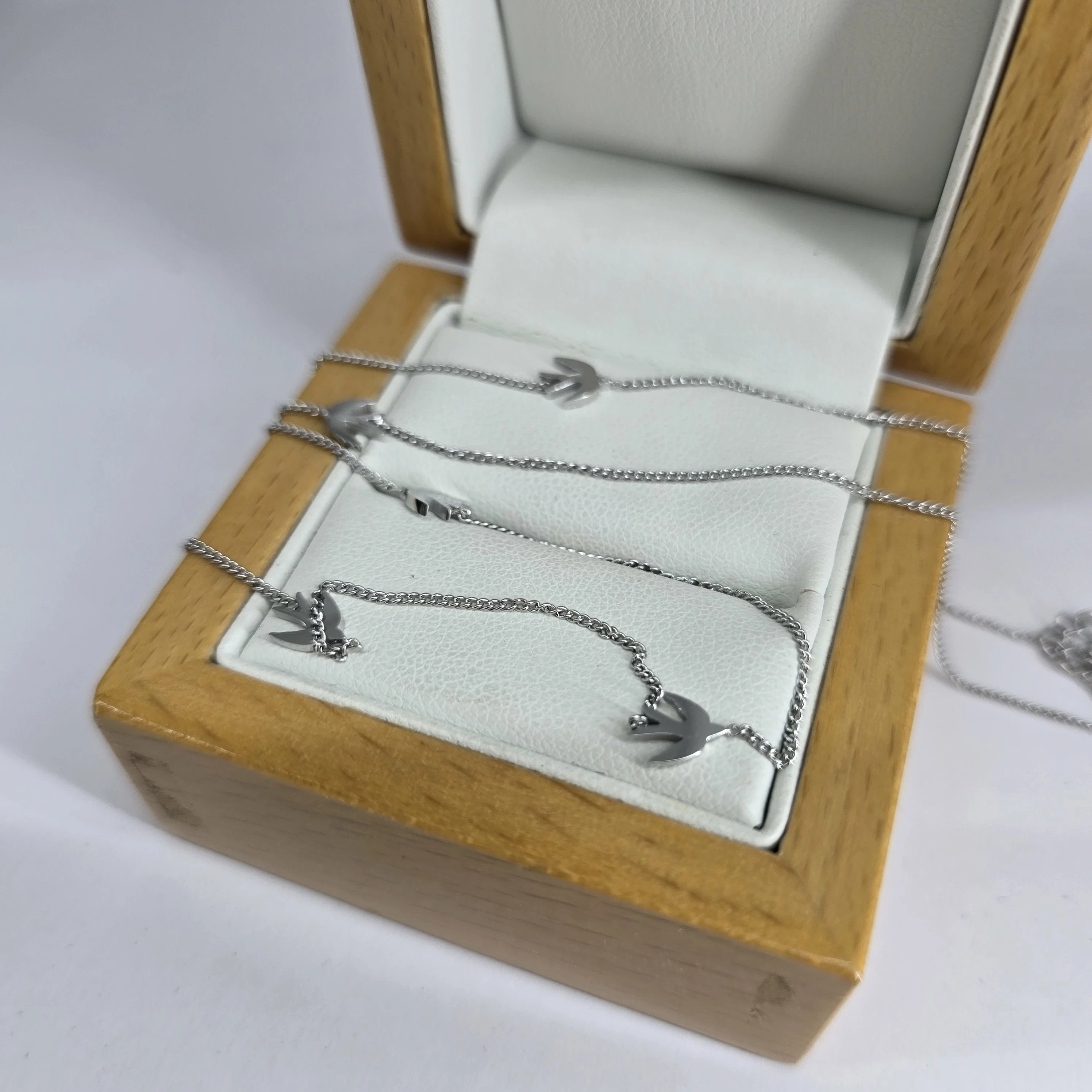 celebrytka-stalowa-jaskolki-blueberry-20475-ean-gtin-5906792152604