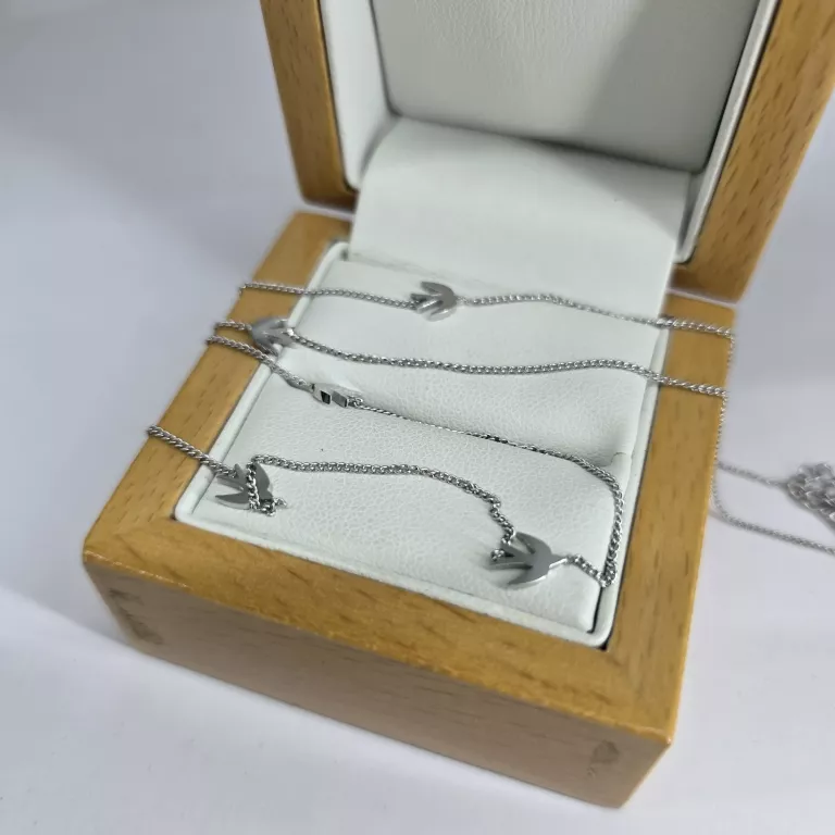 celebrytka-stalowa-jaskolki-blueberry-20475-mickiewicza-2a13-jaworzyna-slaska