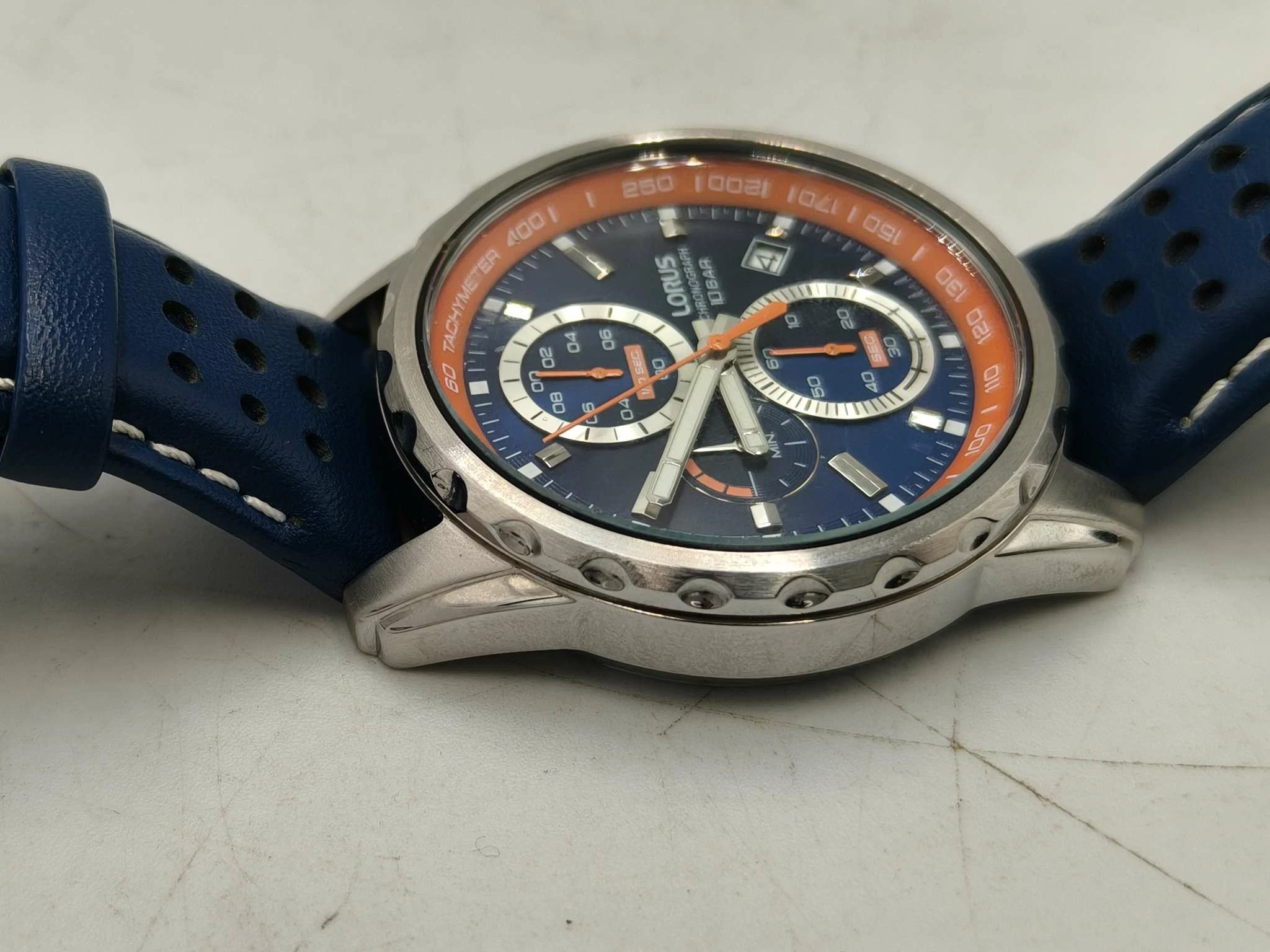 zegarek-meski-lorus-rm379jx9-w-pudelku-ksztalt-koperty-129223-2