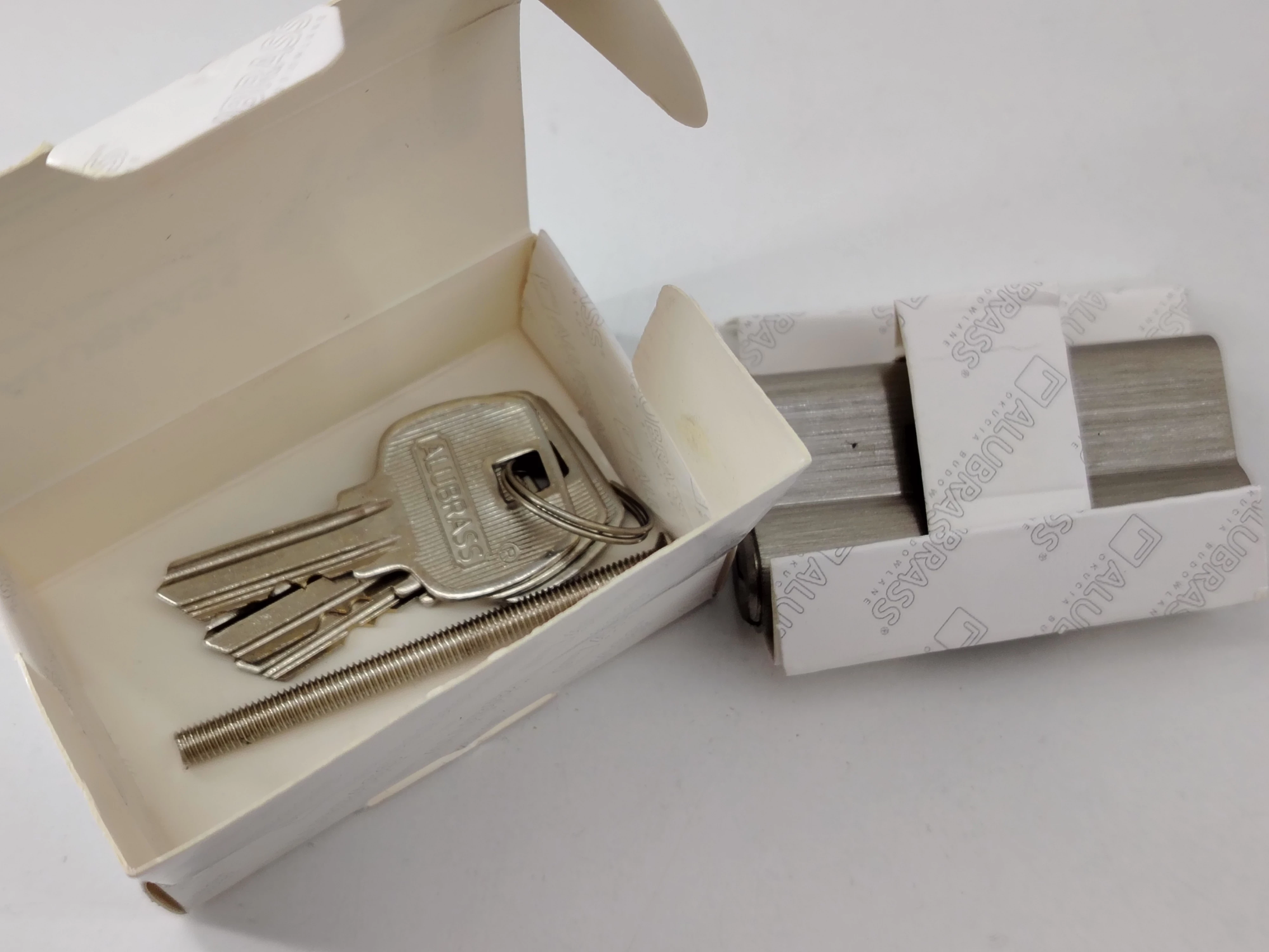 wkladka-alubrass-2636-nikiel-satyna-aleja-wolnosci-15b-czestochowa-sj