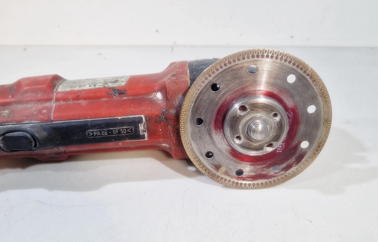 szlifierka-katowa-hilti-dc-125-1400w-stan-11323-2