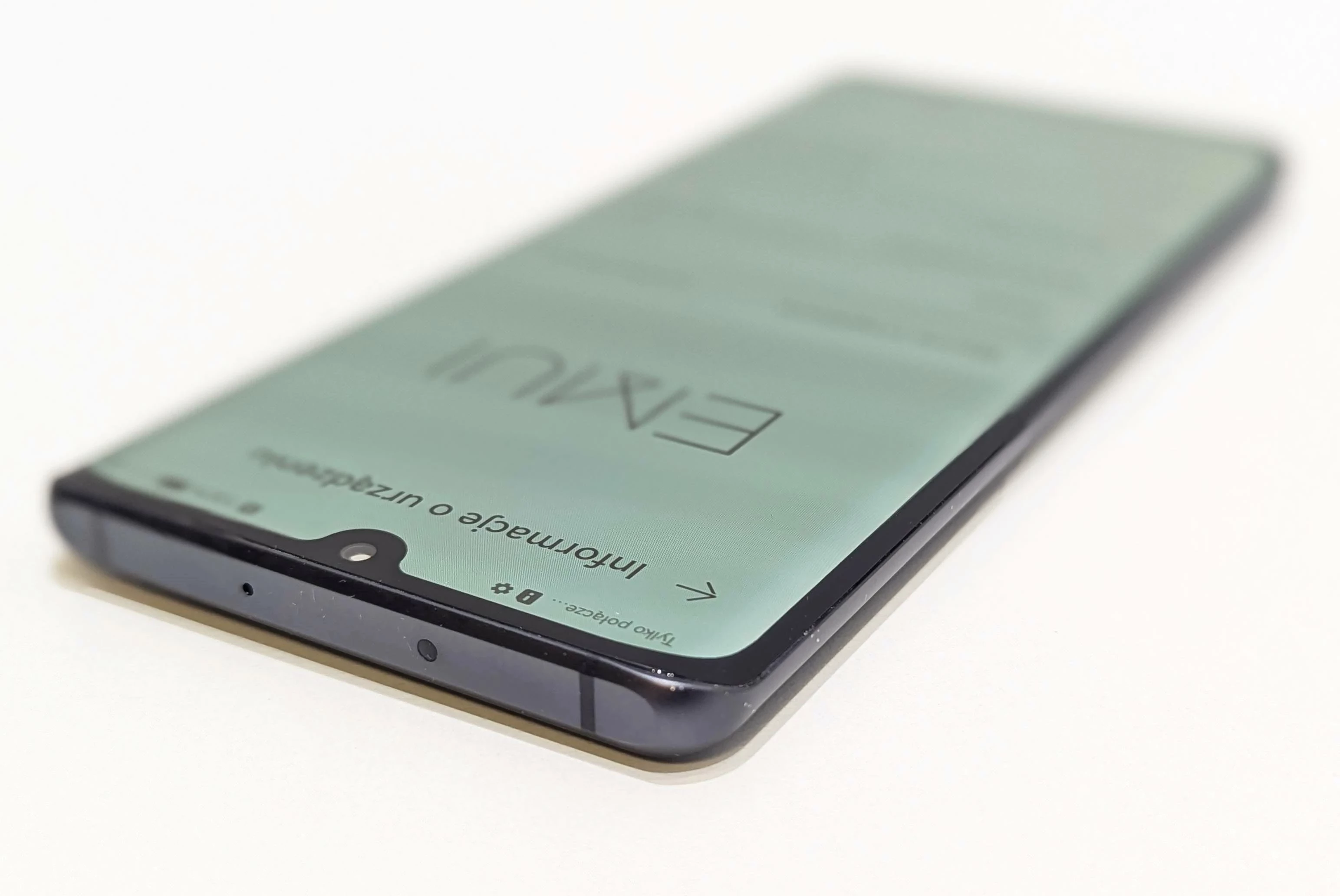 telefon-huawei-p30-pro-8128gb-dualsim-czarny-pamiec-ram-202865-214117