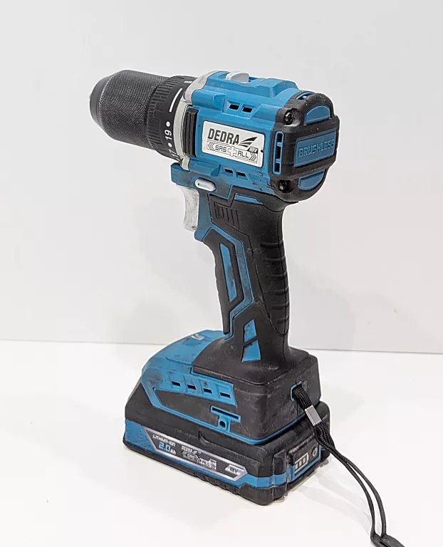 wkretarka-dedra-ded-7143-pojemnosc-akumulatora-000