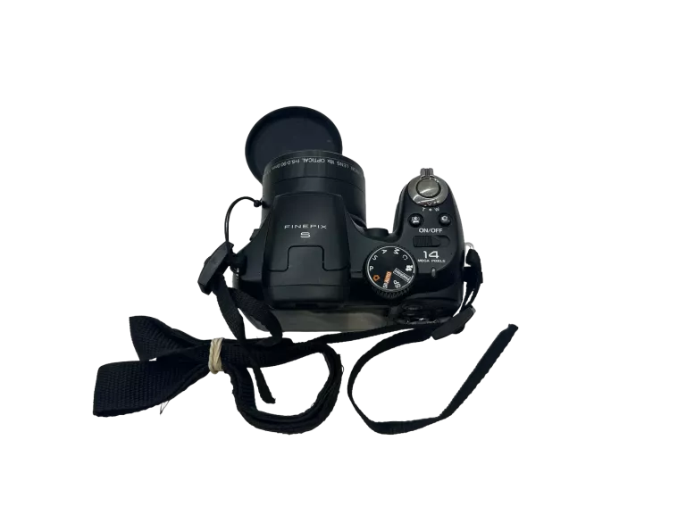 aparat-cyfrowy-fujifilm-finepix-s2980-rozdzielczosc-1400