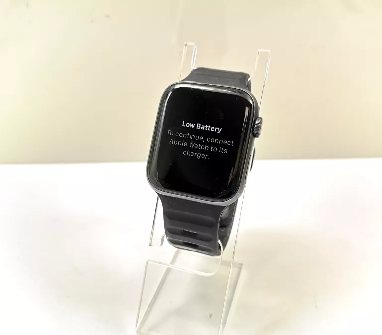 smartwatch-apple-watch-series-5-44mm-szerokosc-koperty-3800