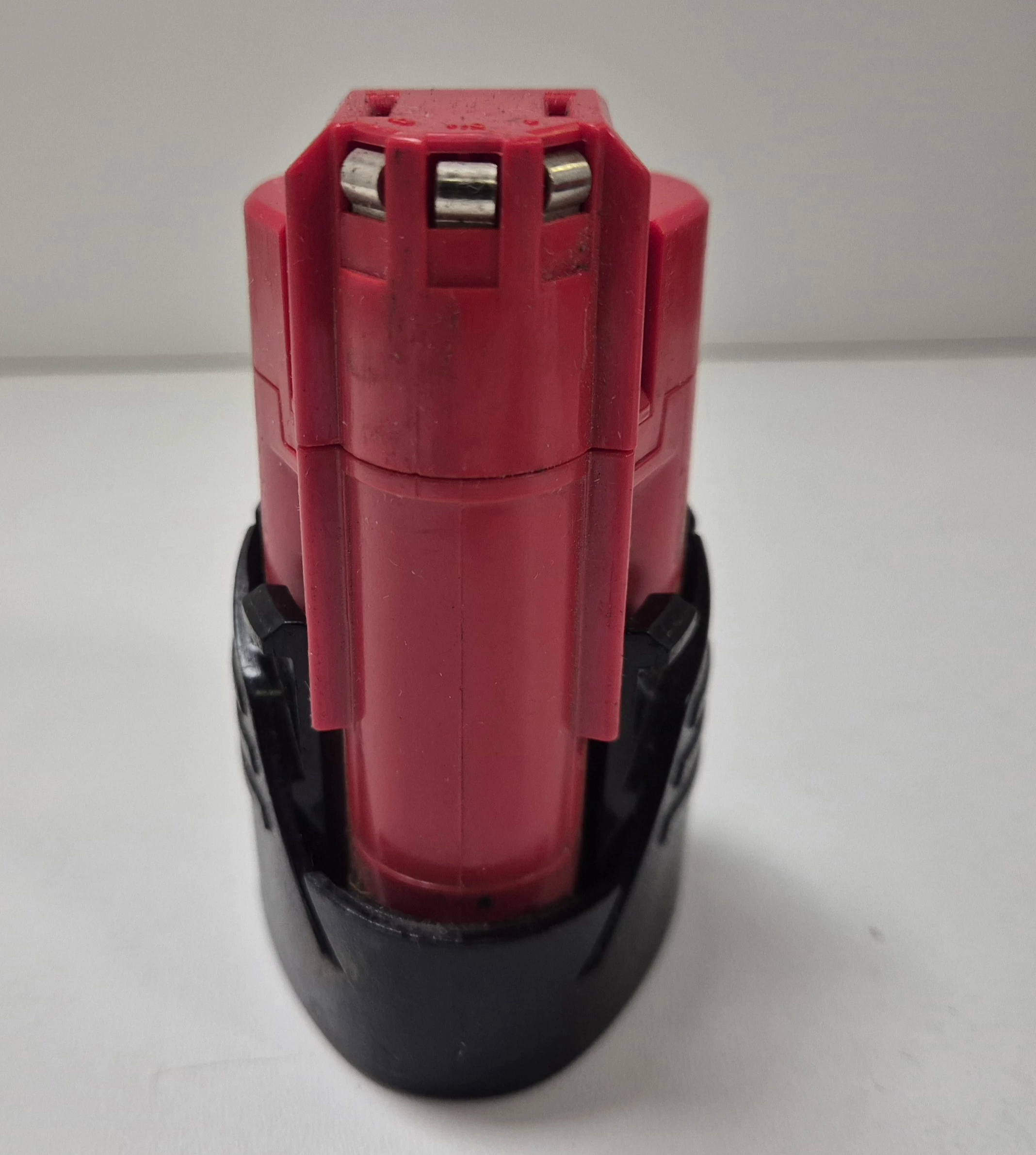 ladowarka-milwaukee-c-12-c-aku-milwaukee-m12-b-15-ah-certyfikaty-zgodnosci-218669-1