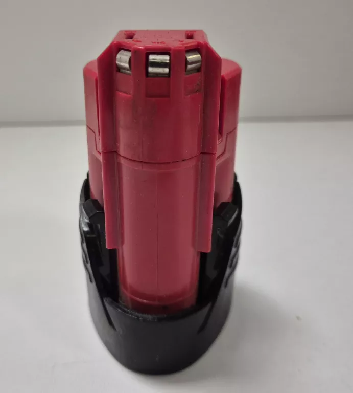 ladowarka-milwaukee-c-12-c-aku-milwaukee-m12-b-15-ah-certyfikaty-zgodnosci-218669-1