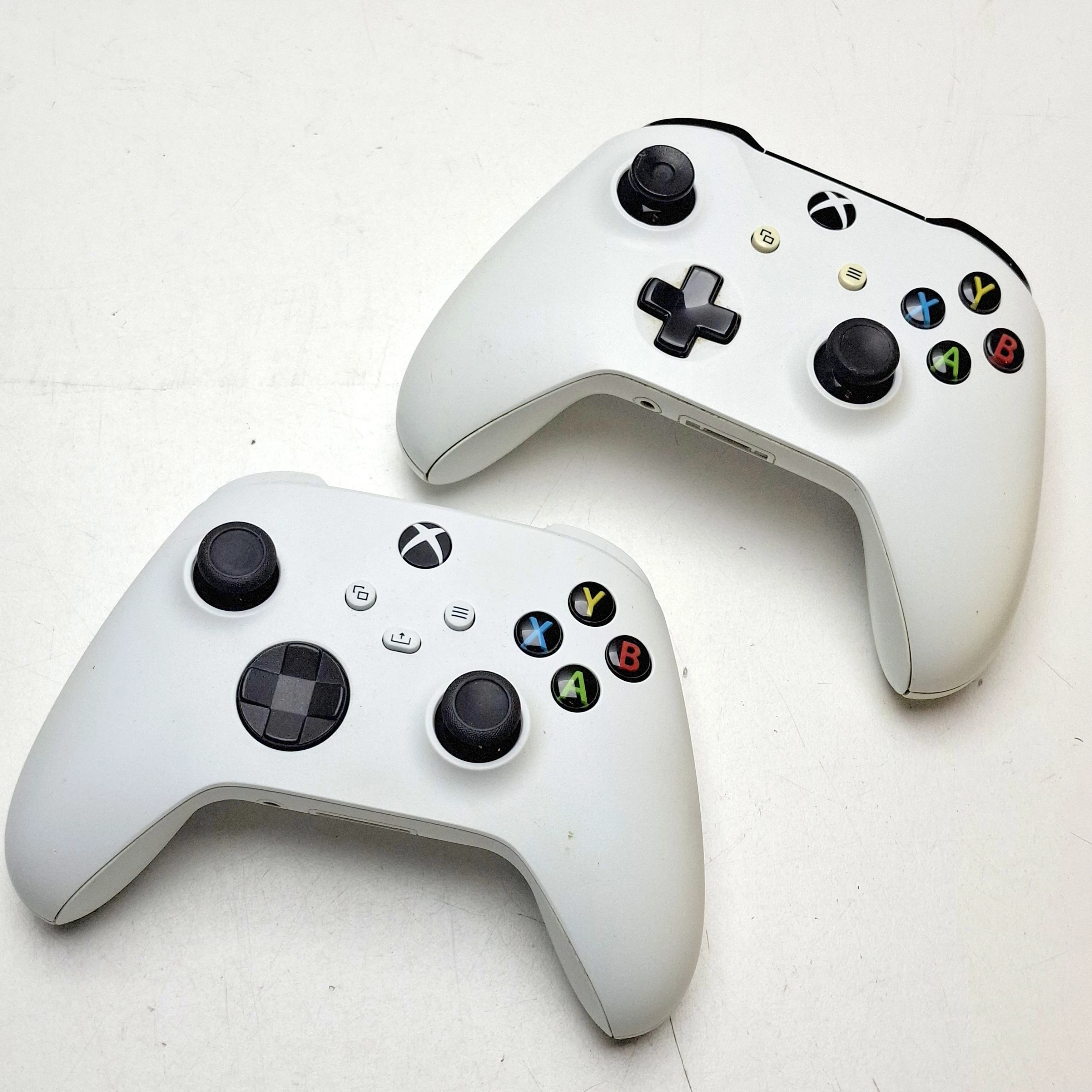 konsola-xbox-one-s-500-gb-2-pady-ean-gtin-5900626820608