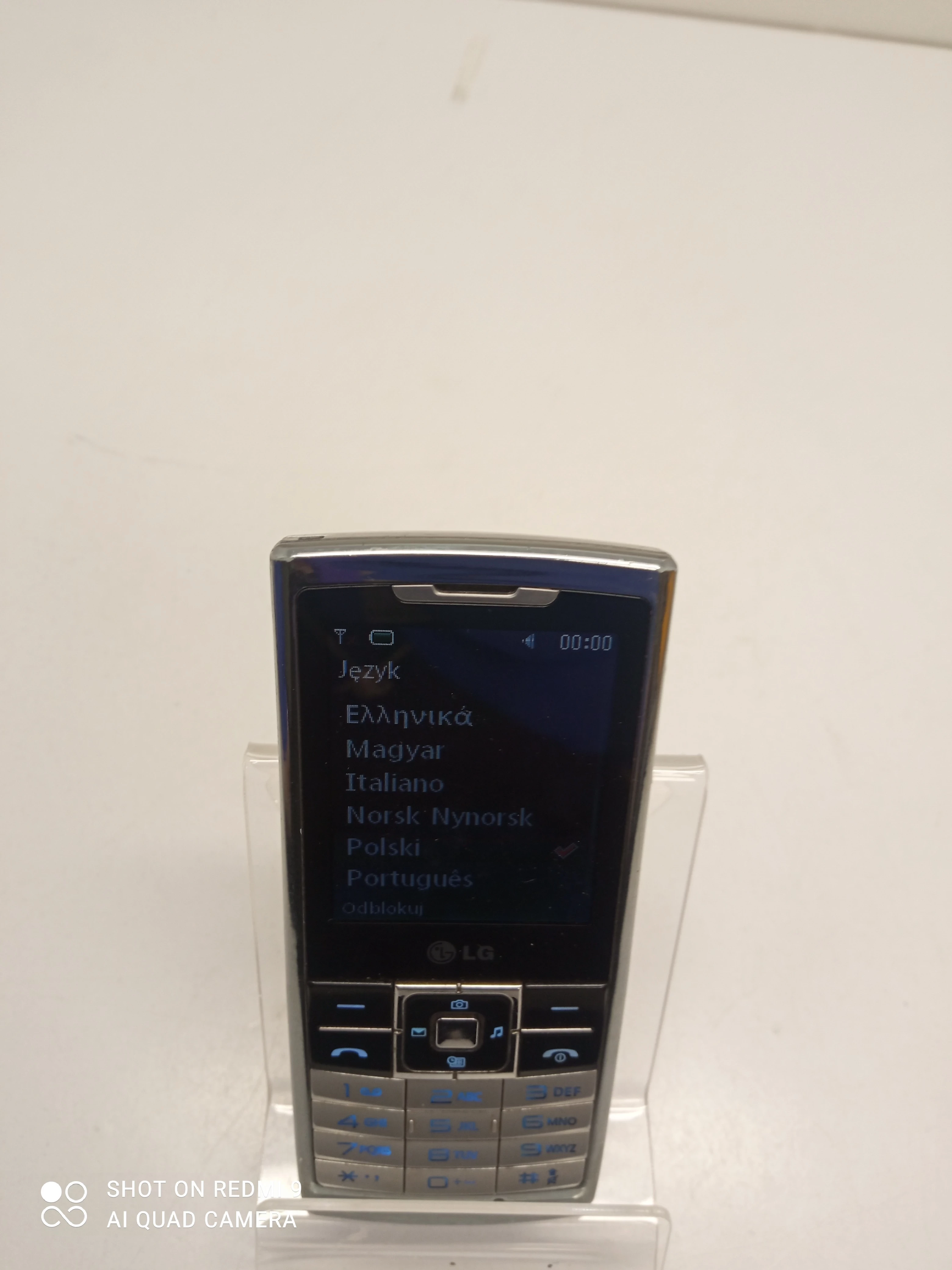 telefon-telefon-lg-s310-stan-11323-2
