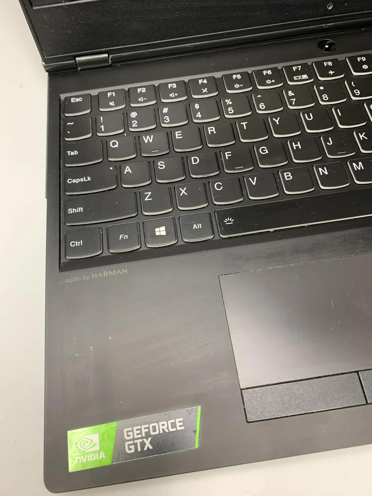 laptop-lenovo-legion-y540-81sx-16gb13tb-i7-przekatna-ekranu-156