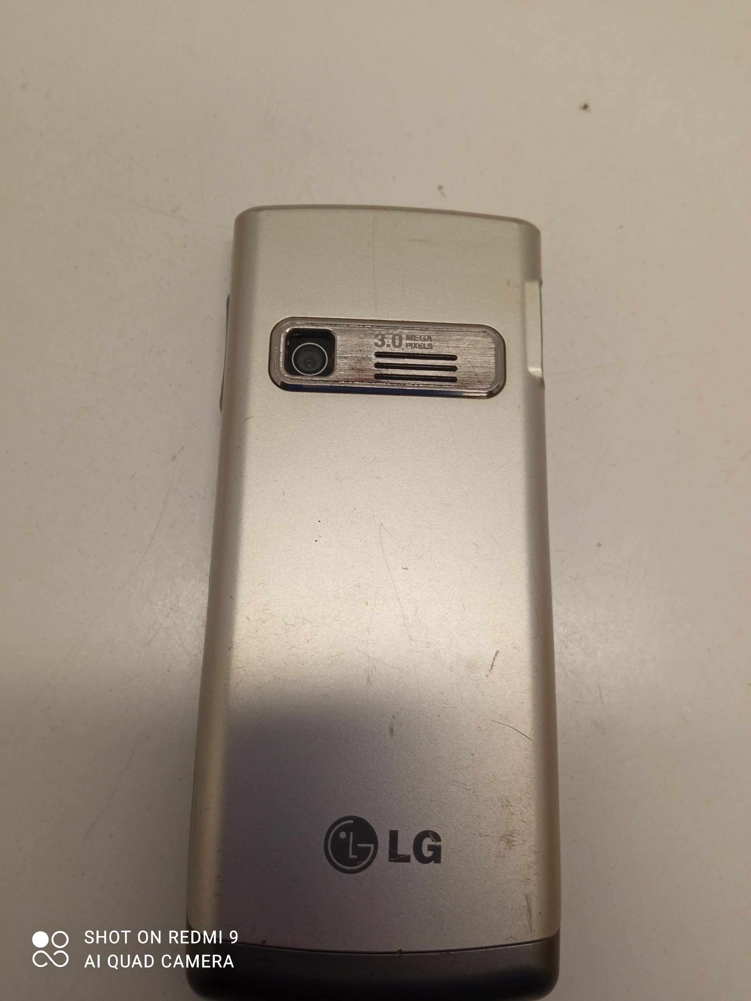 telefon-telefon-lg-s310-pojemnosc-akumulatora-900