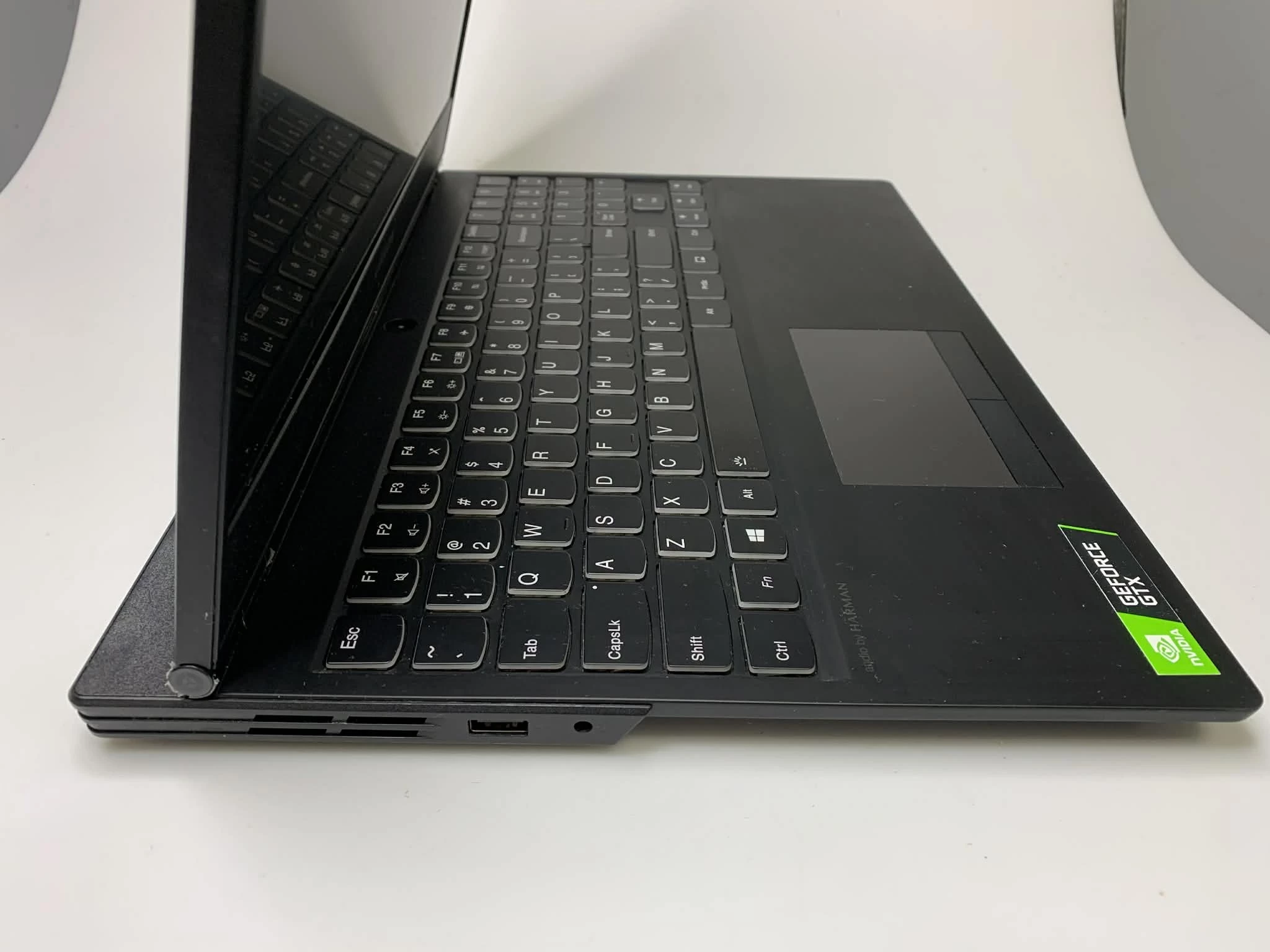 laptop-lenovo-legion-y540-81sx-16gb13tb-i7-wielkosc-pamieci-ram-200941-2193