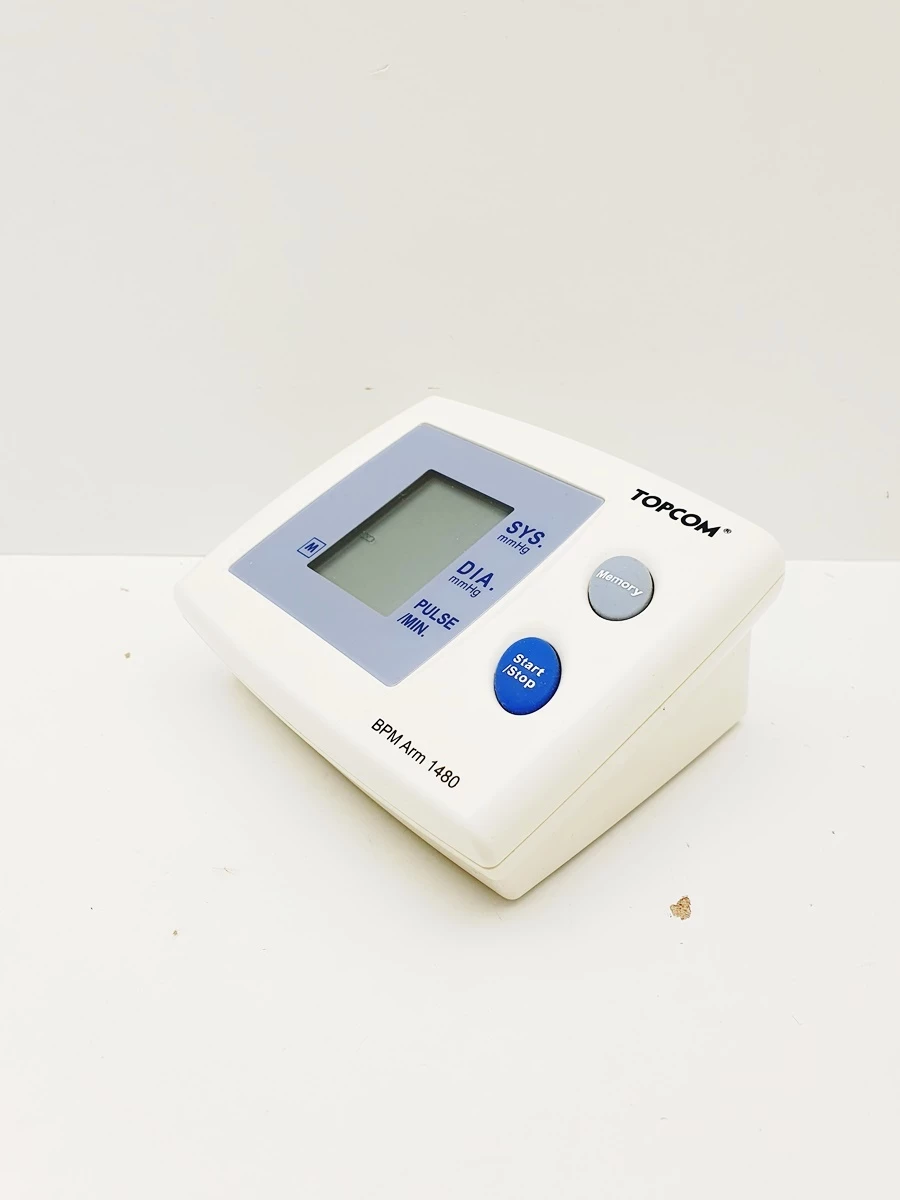 elektroniczny-cisnieniomierz-naramienny-omron-m2-essential-komplet-rodzaj-209398-239006