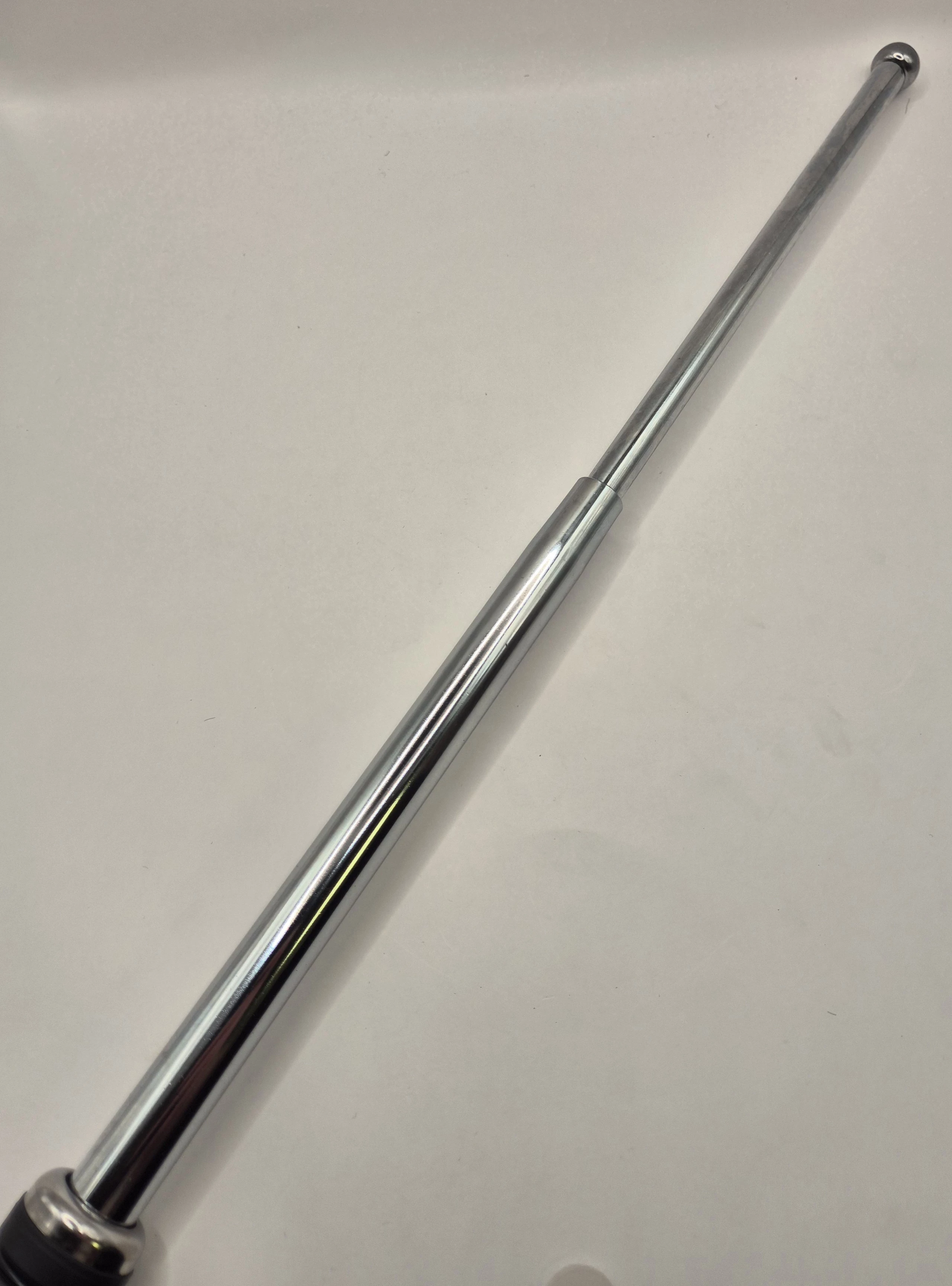 palka-teleskopowa-26-p-118-silver-xl-ze-zbijakiem-kod-producenta-p118-palka-stalowa-skladana-z-pokrowcem-esp