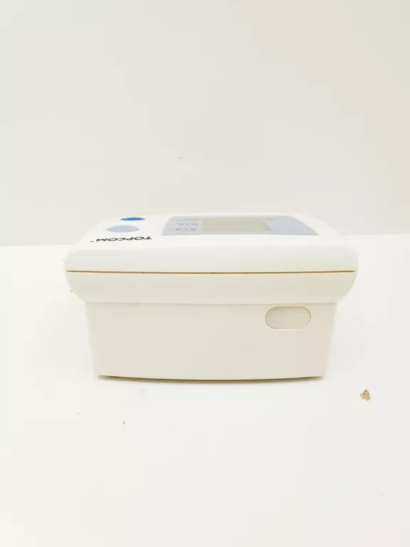 elektroniczny-cisnieniomierz-naramienny-omron-m2-essential-komplet-model-m2-basic