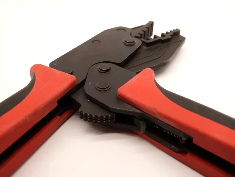 zaciskarka-do-przewodow-kabli-tulejek-wiha-stan-11323-2