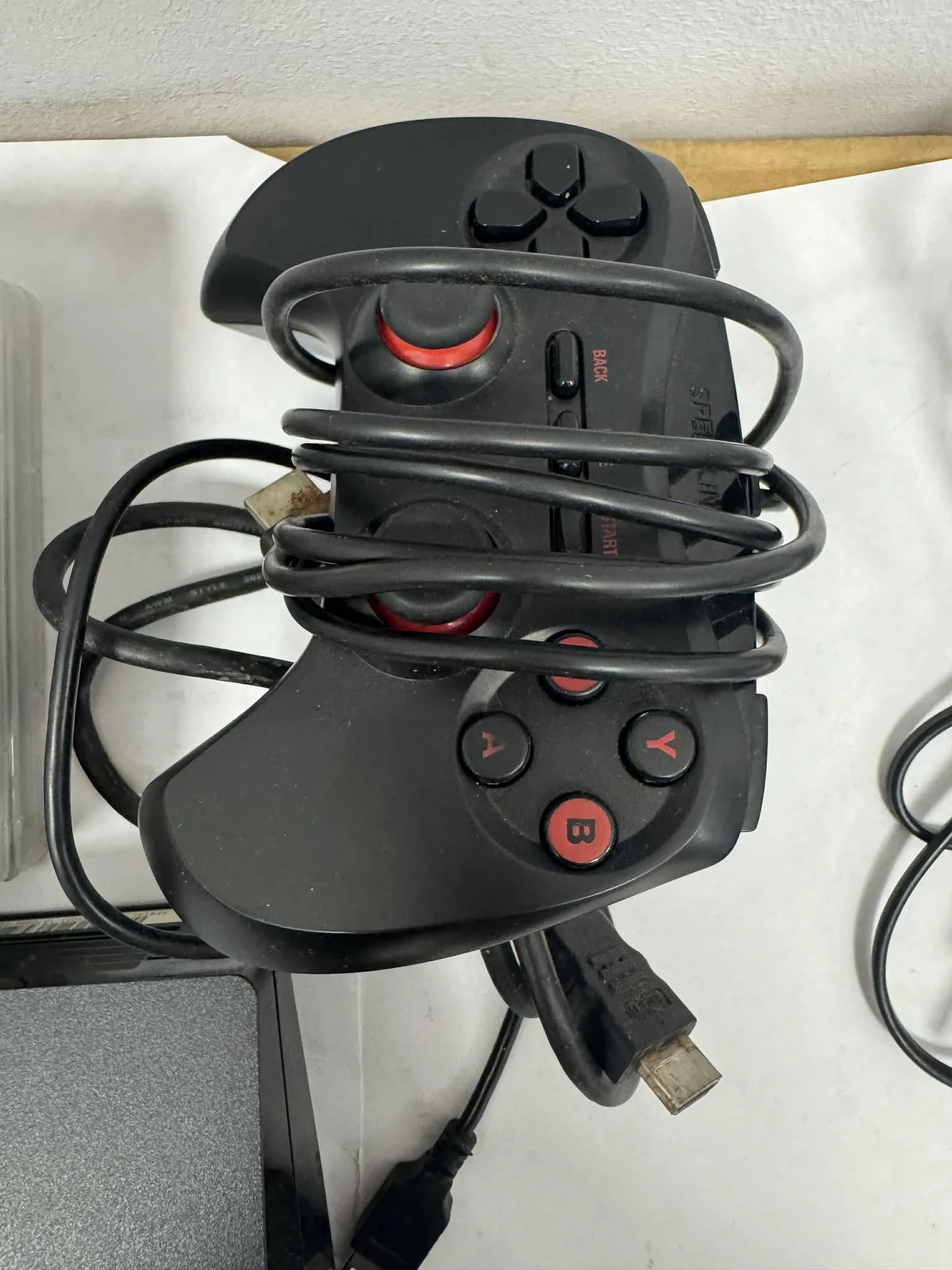 konsola-ps3-2-pady-gry-5-kolor-249512-1647413