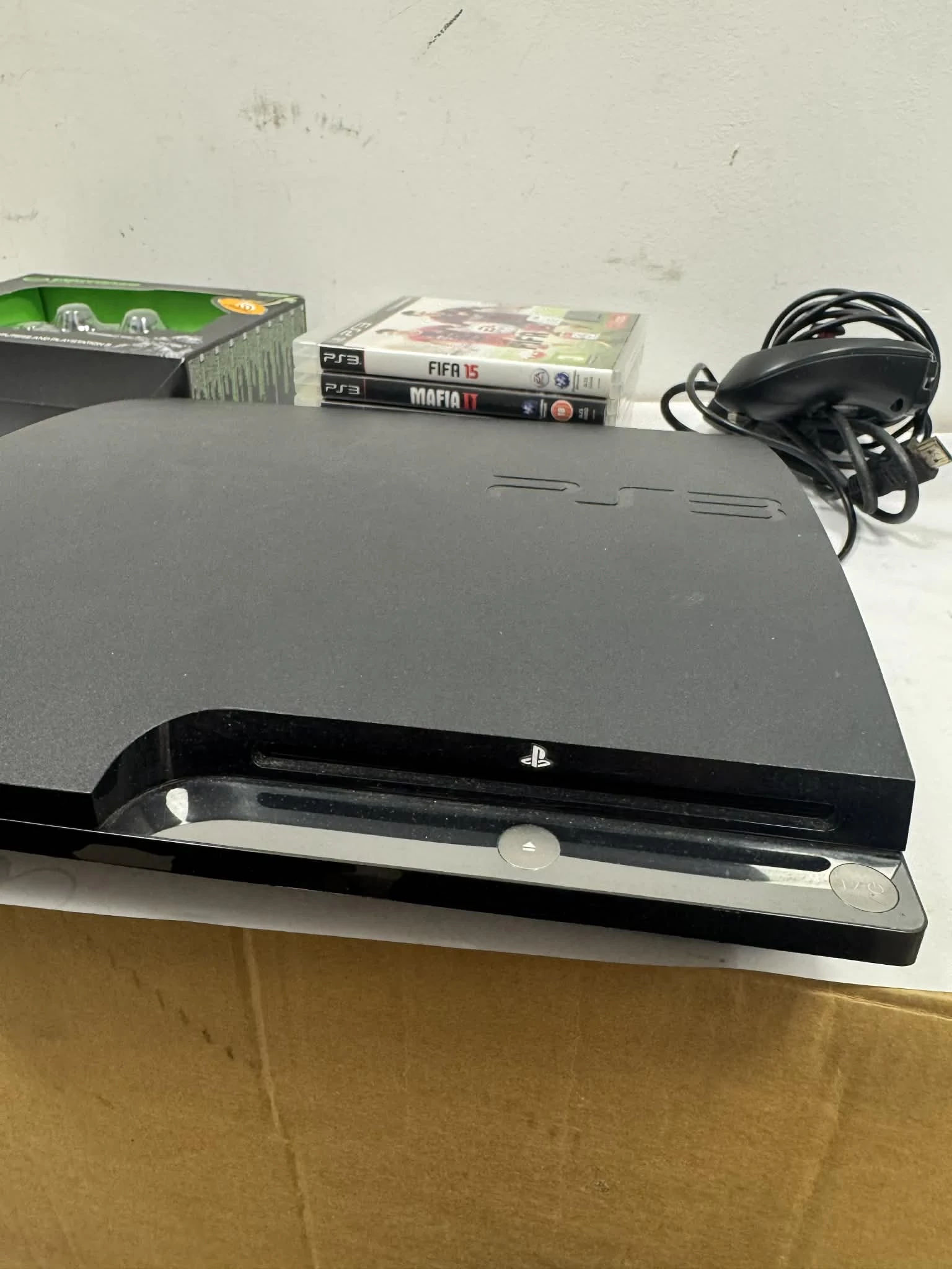 konsola-ps3-2-pady-gry-5-gry-w-zestawie-205998-225574