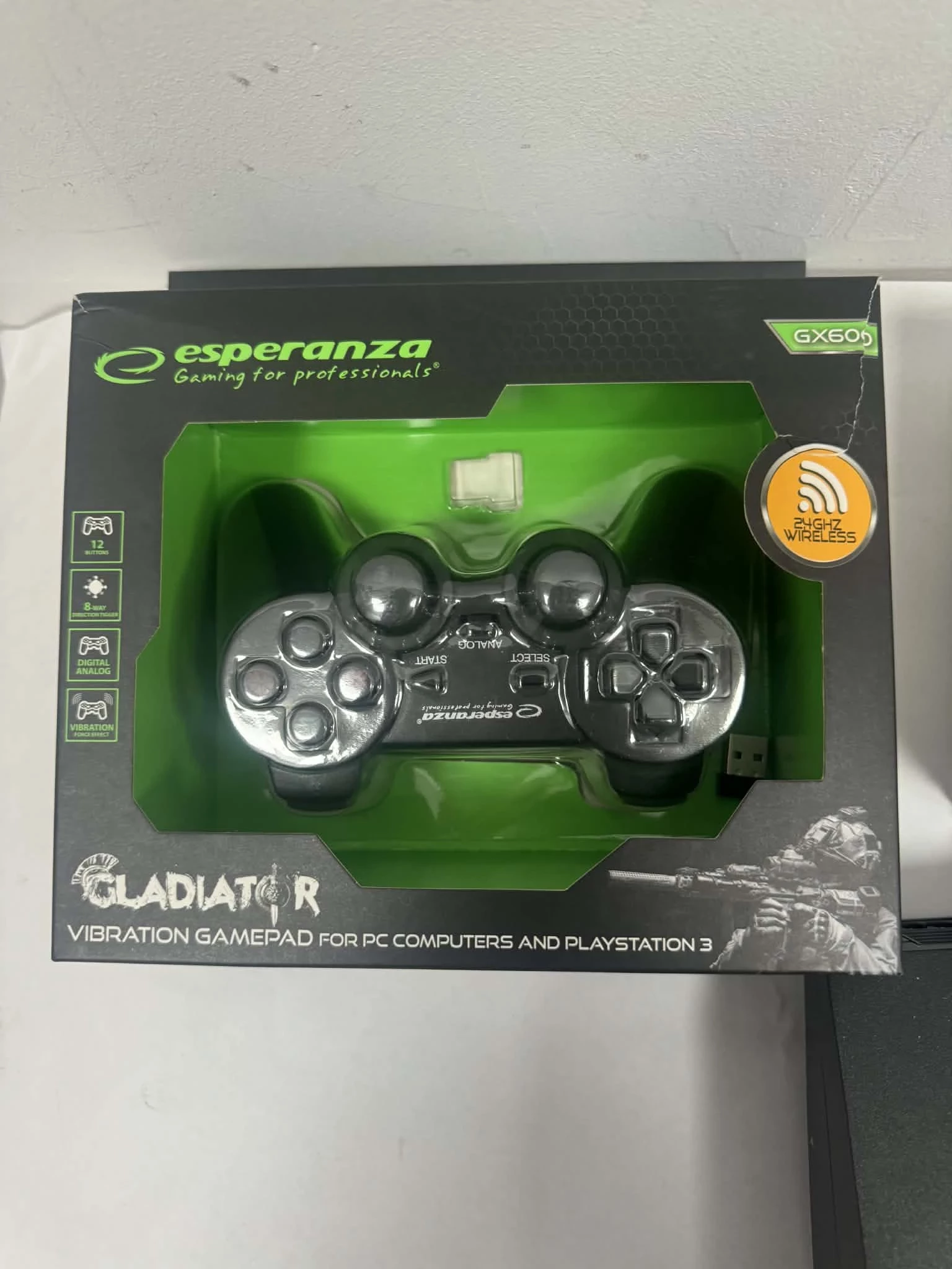 konsola-ps3-2-pady-gry-5-kod-producenta-cech-2503a