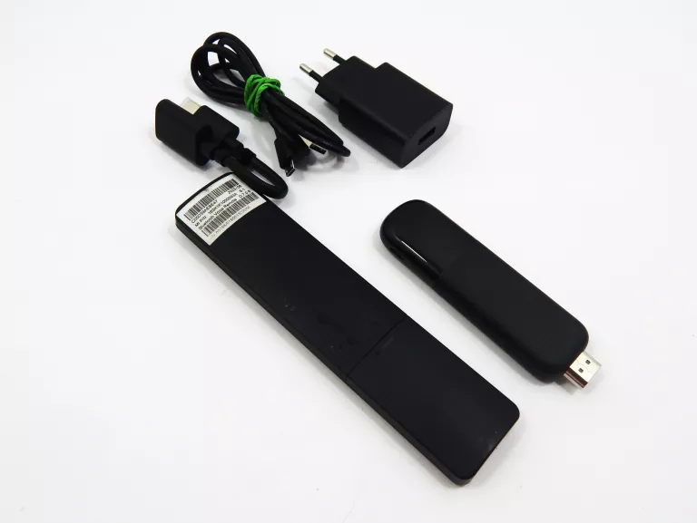 odtwarzacz-multimedialny-4k-xiaomi-mi-tv-stick-2nd-gen-czarny-stan-11323-2